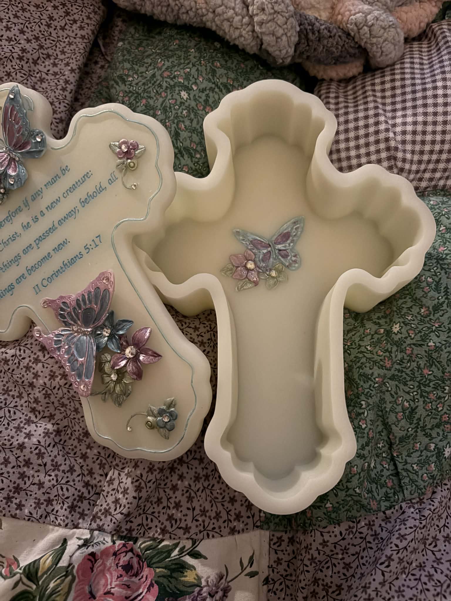 Cross, beautiful 3D box, customizable