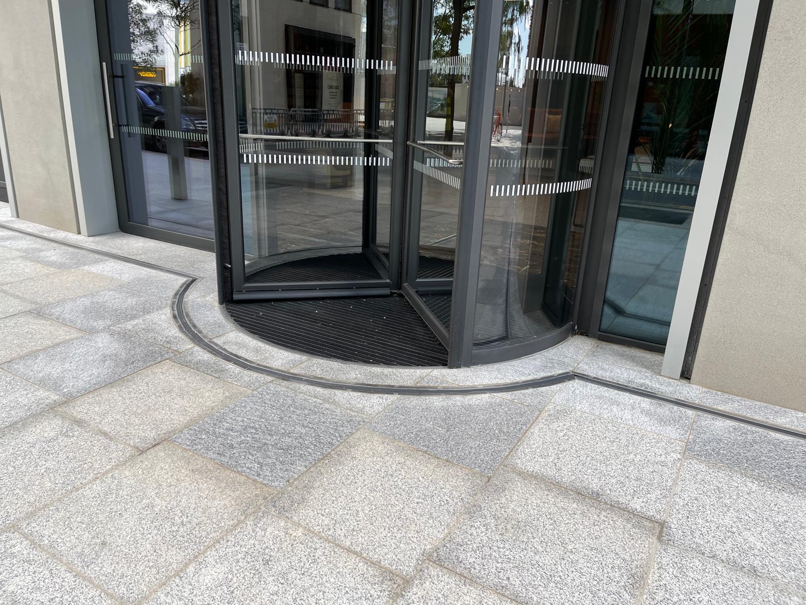 Pitcher installations's image