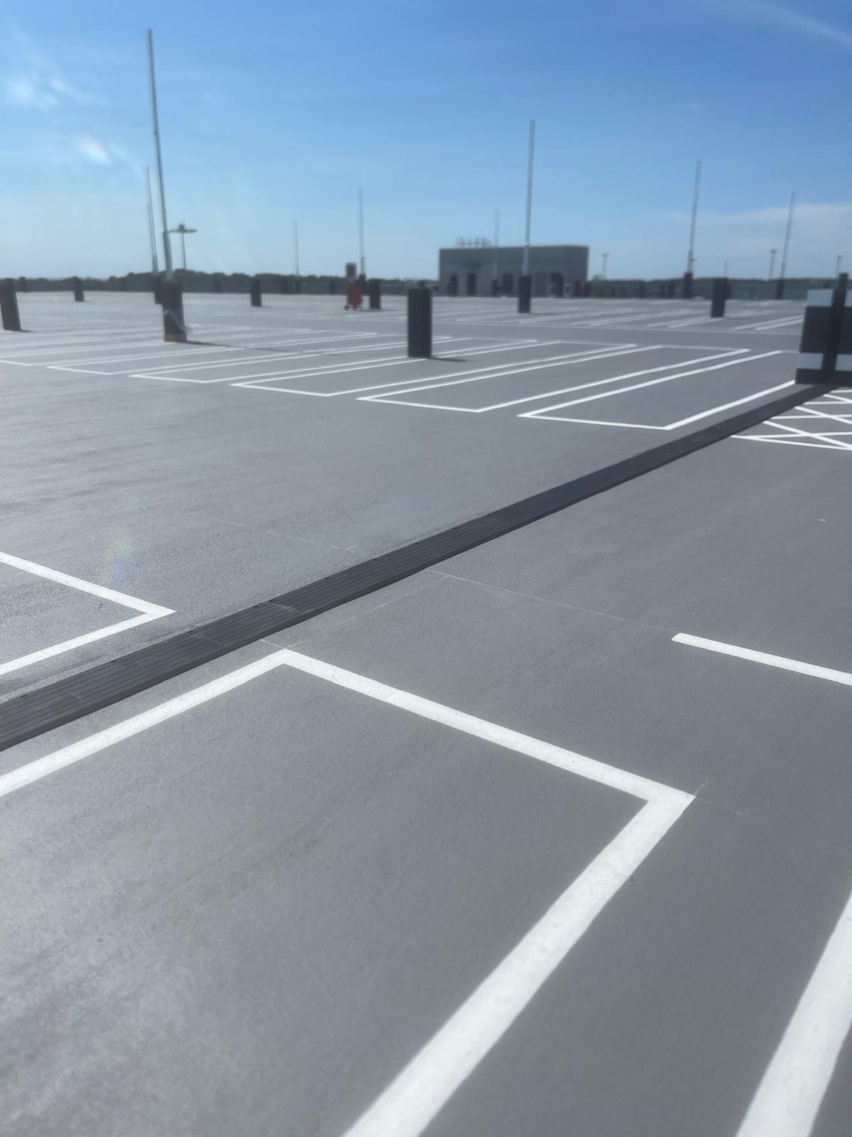 Pitcher installations's image