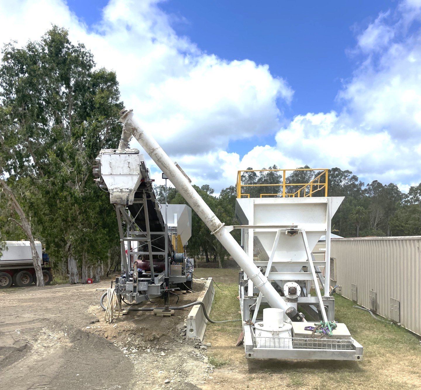 Queensland Earthmoving Maintenance 's image