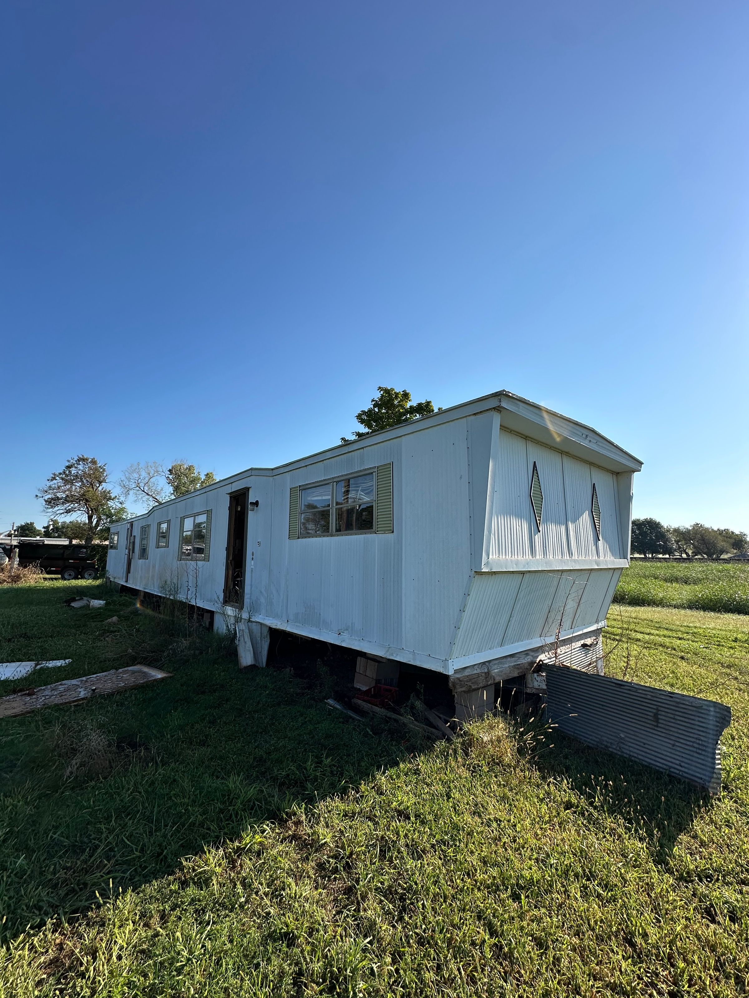 Big Trucking 
Hauling and junk removal 's image