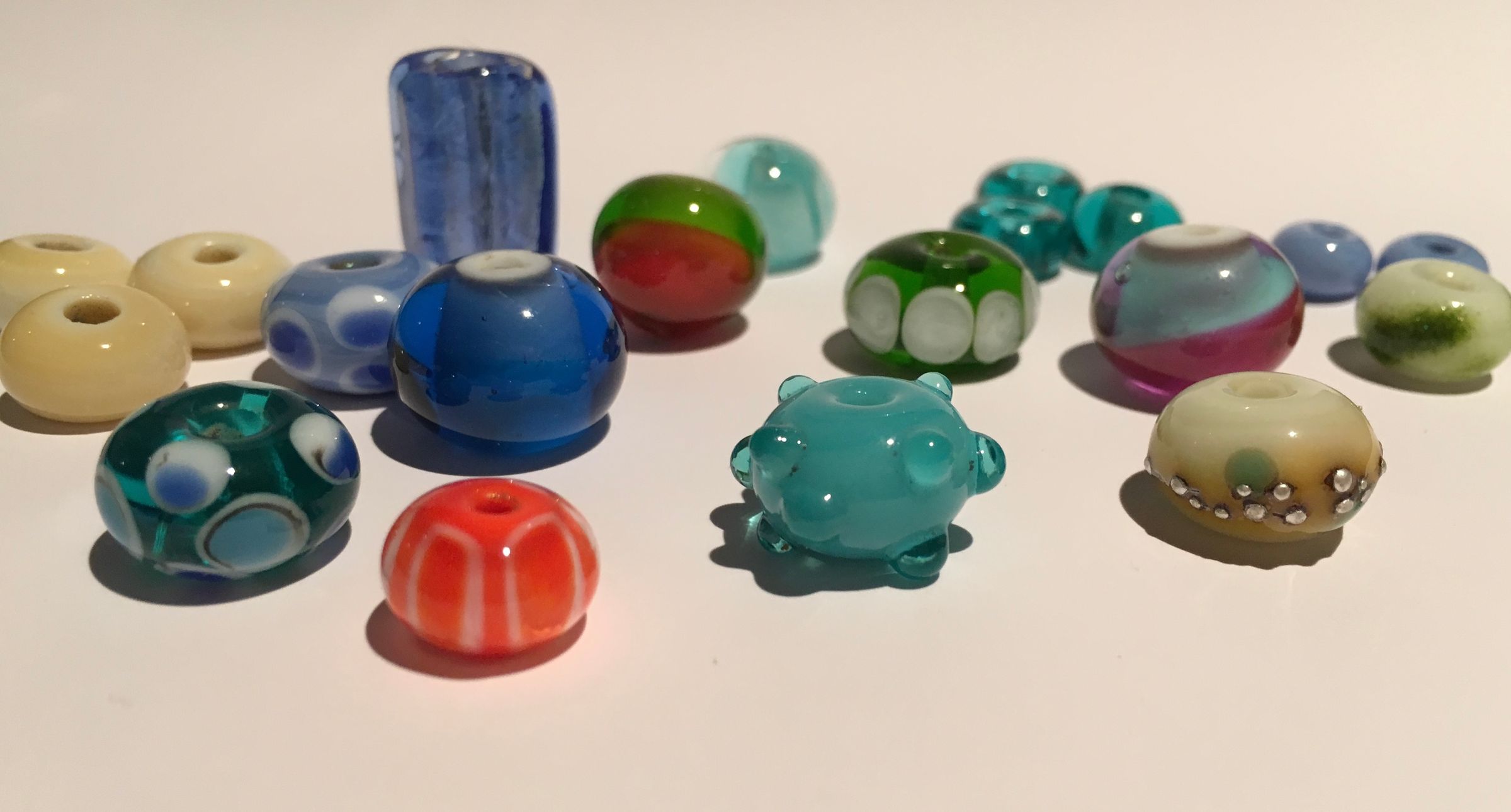 Toma jewellery Glass Beads