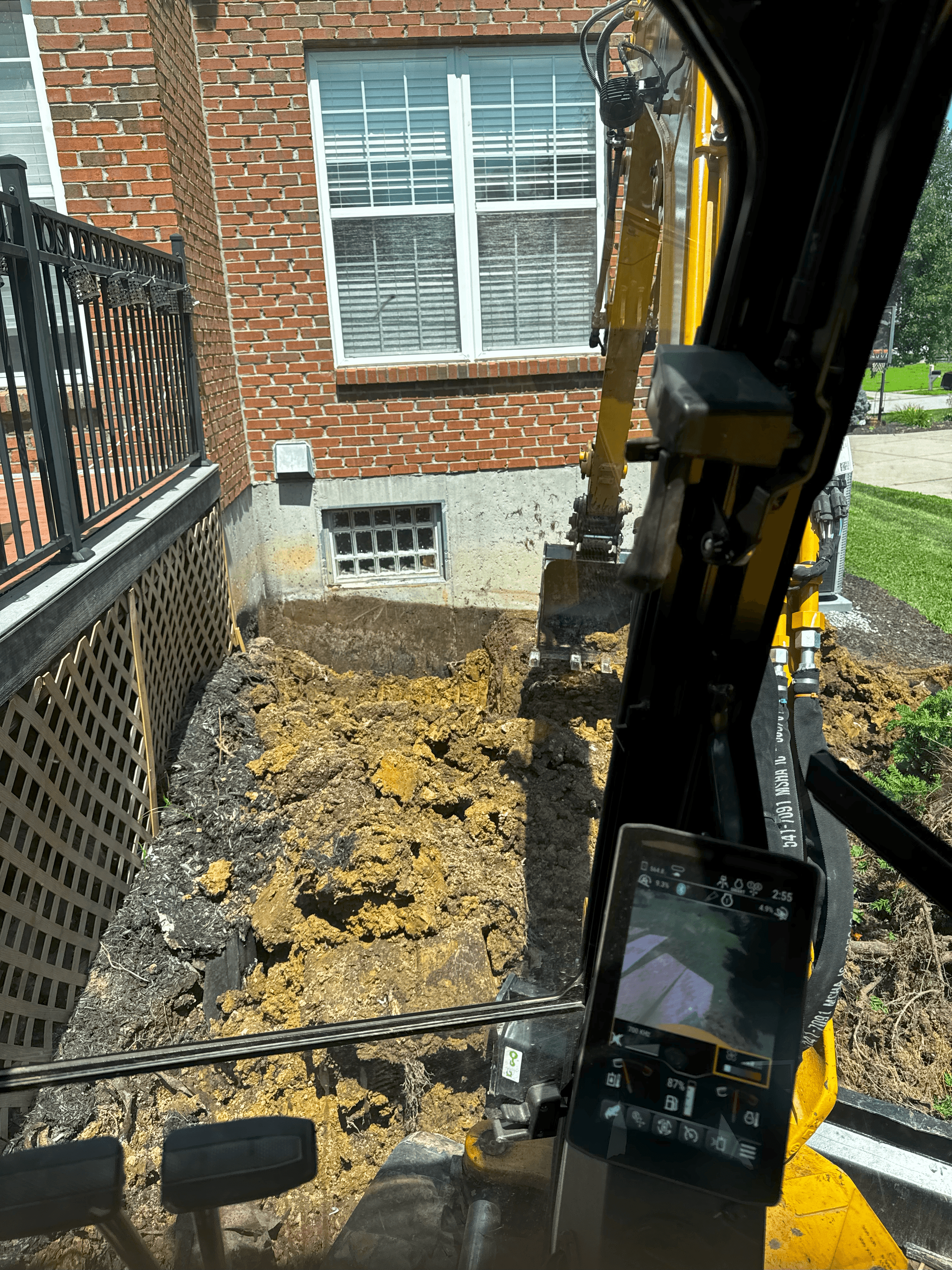JLXFOUR Excavating's image