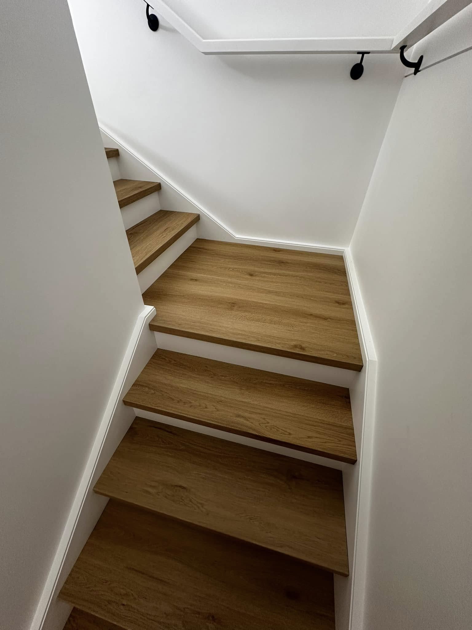 Roaring Flooring's image