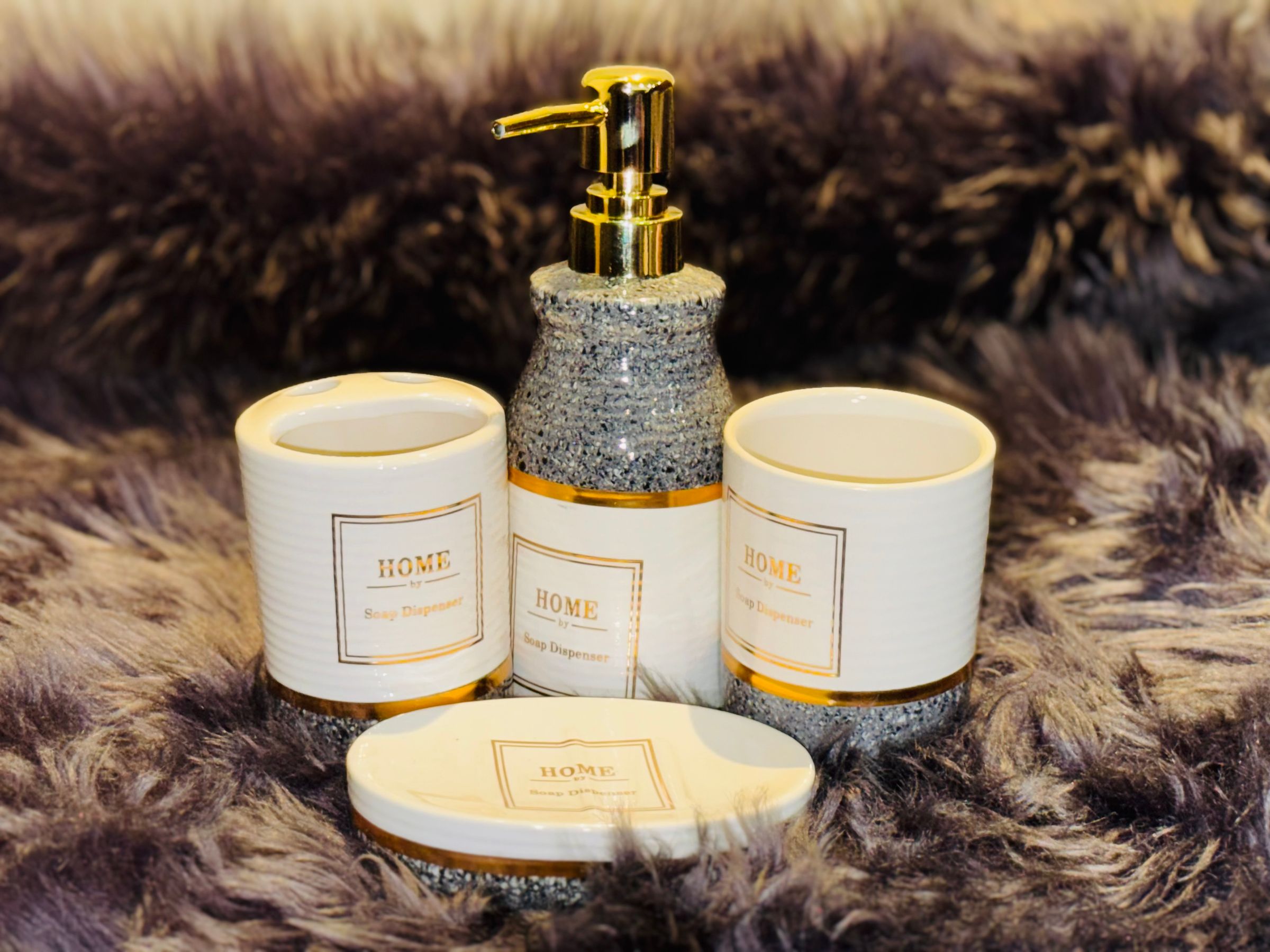 Ceramic Bathroom Accessories 