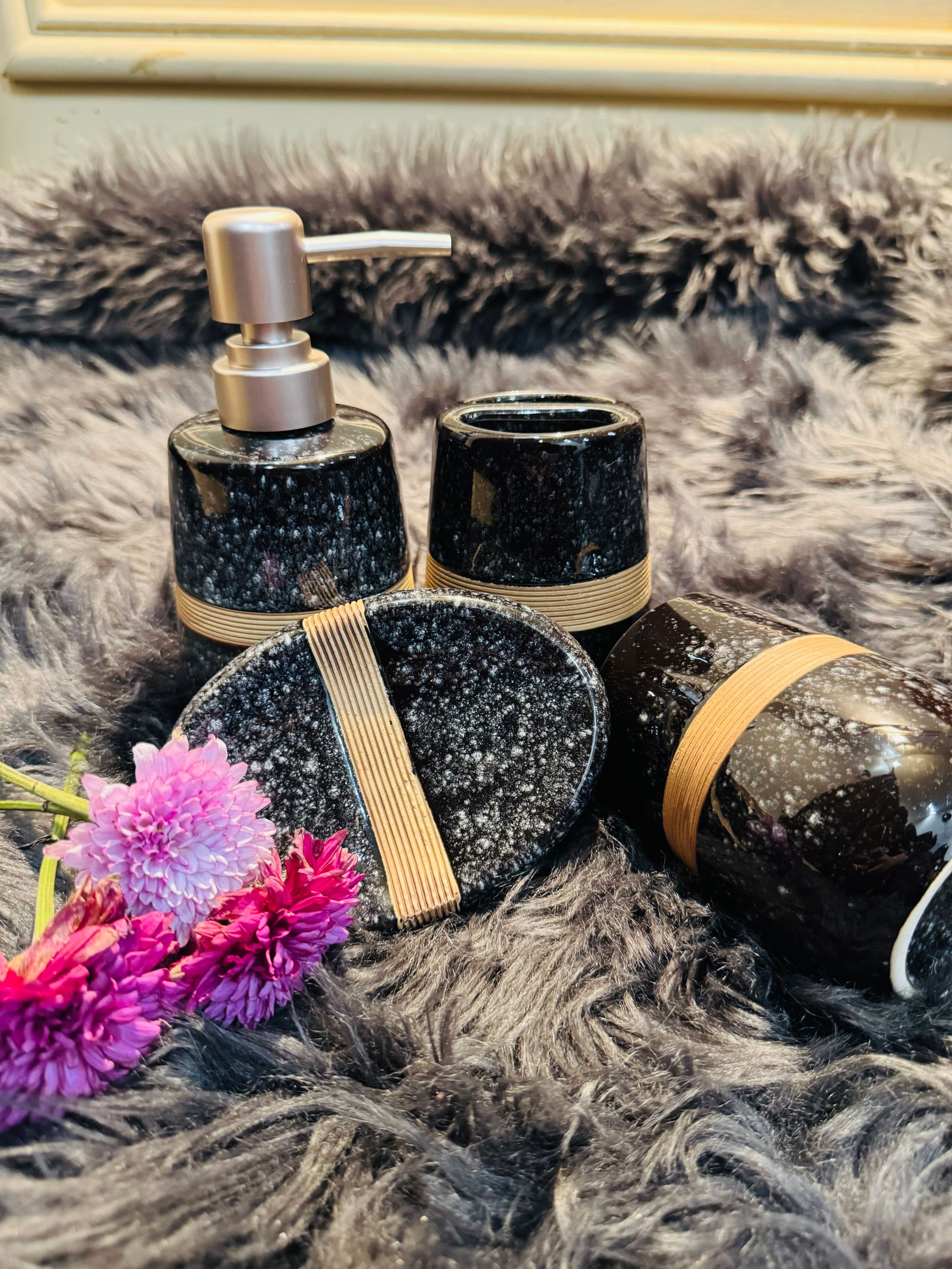 Ceramic Bathroom Accessories