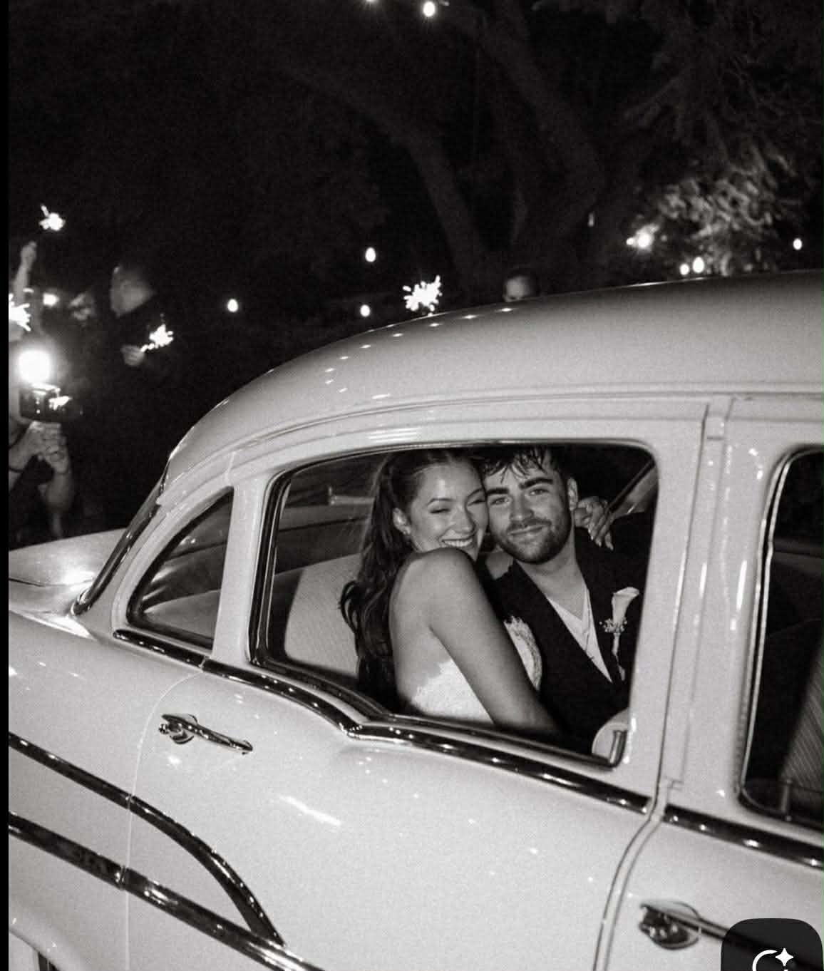 Add-On Classic Car for photos! 