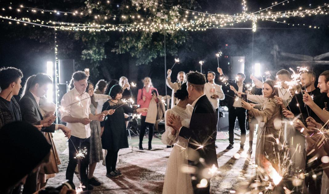 Luxury Wedding Venue in Central Florida | Della Luna Estate's image