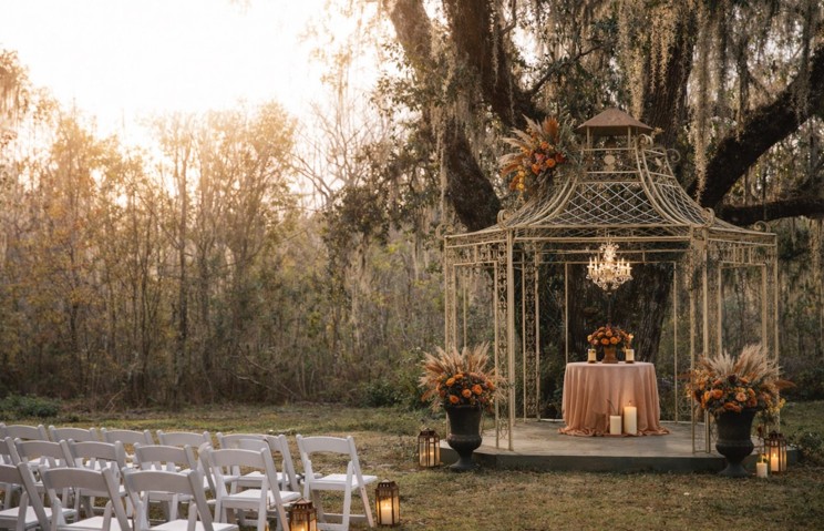 Luxury Wedding Venue in Central Florida | Della Luna Estate's image