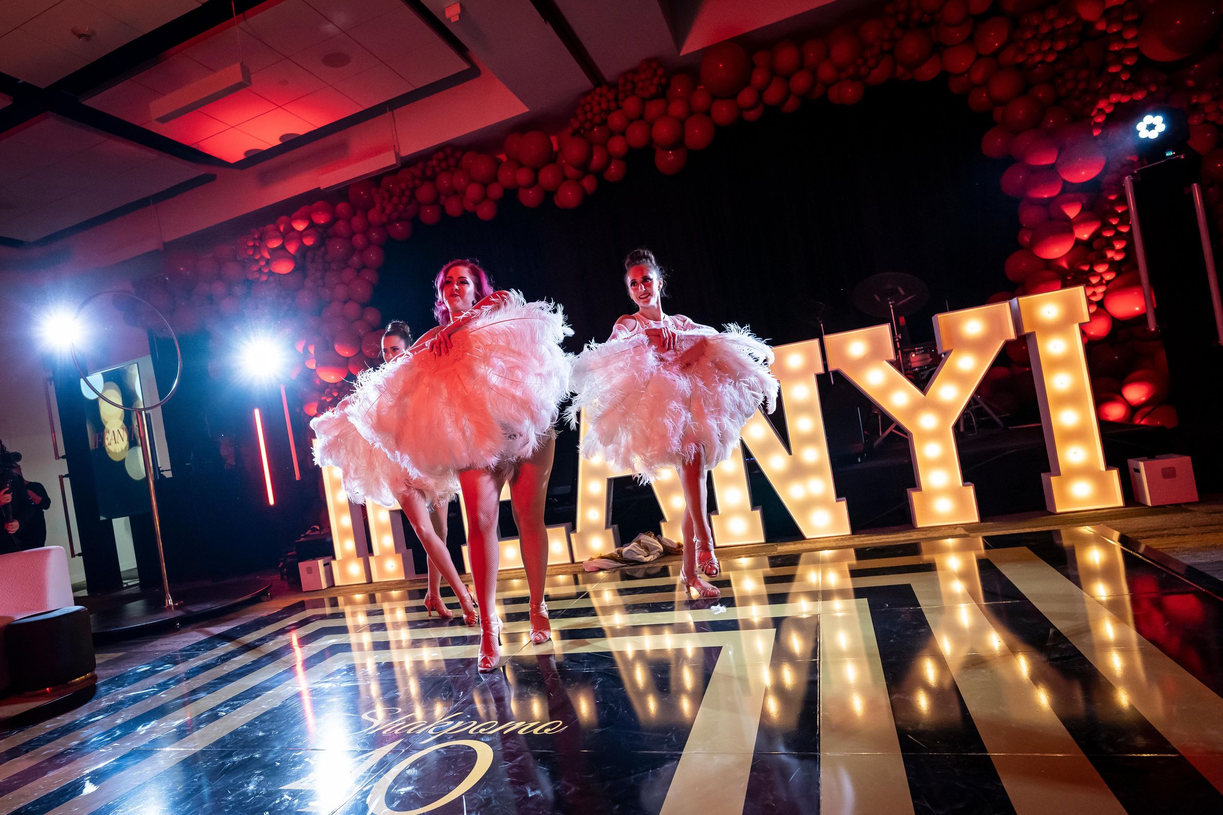 THE ART OF THE TEASE 's image