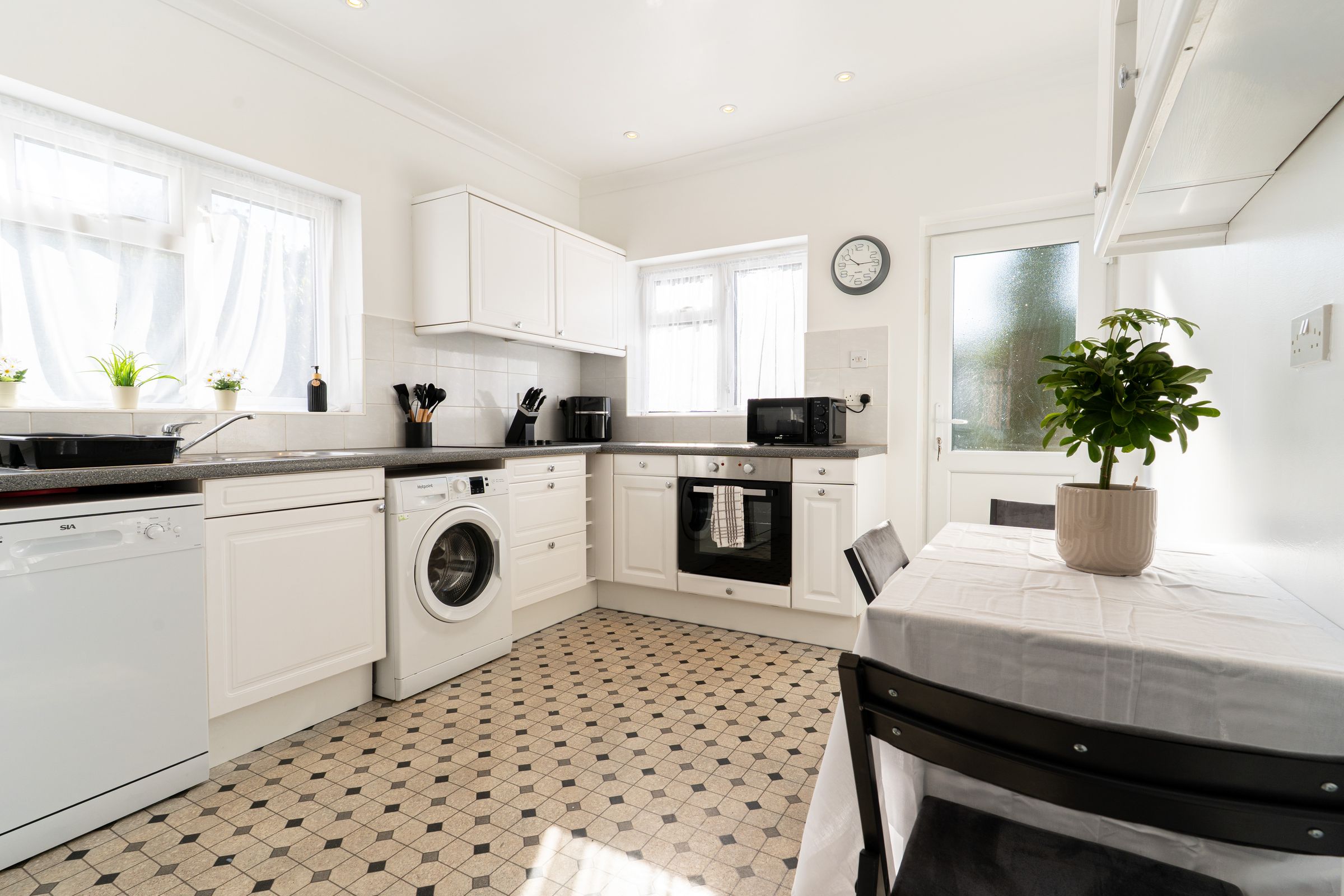 ROMAN RETREATS 's image