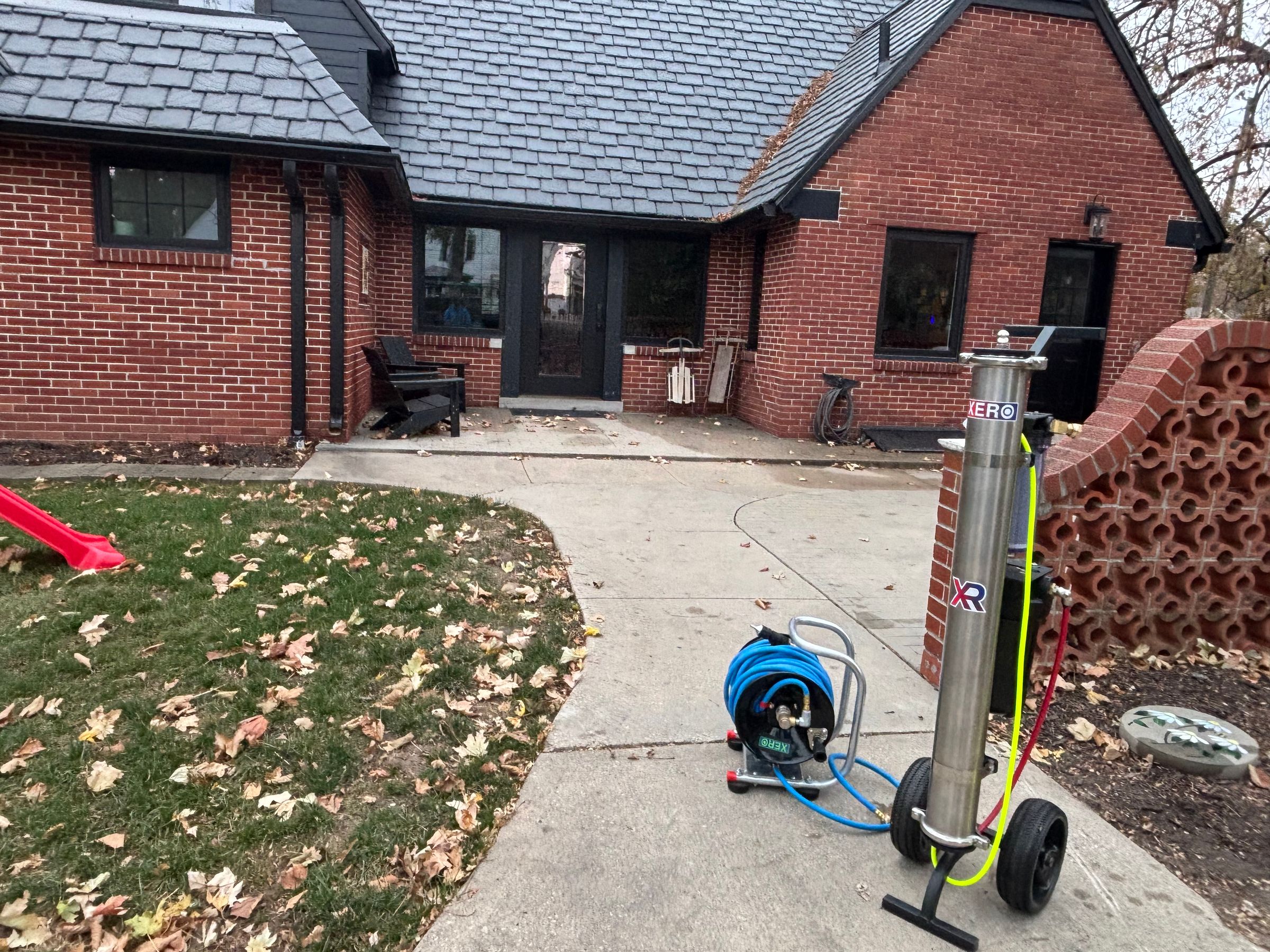 Squeegee Bros Services LLC | Professional window cleaning 's image