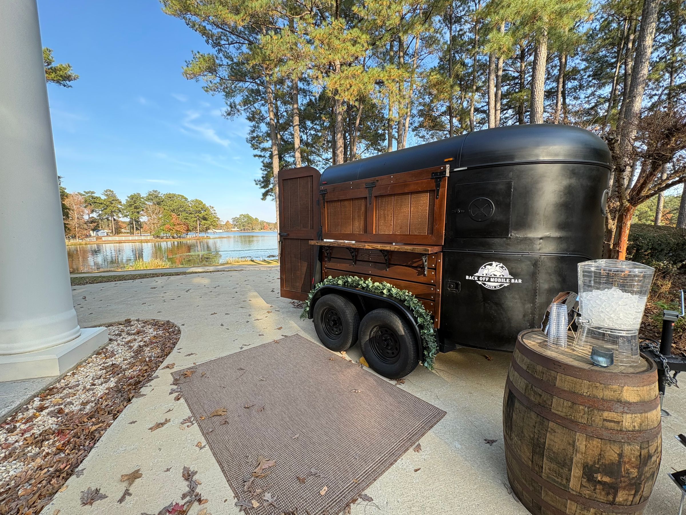 Back off mobile bar's image