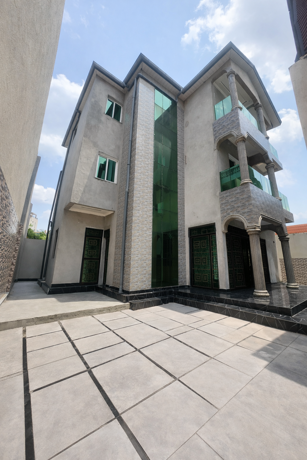 VUE EXTERIEURE