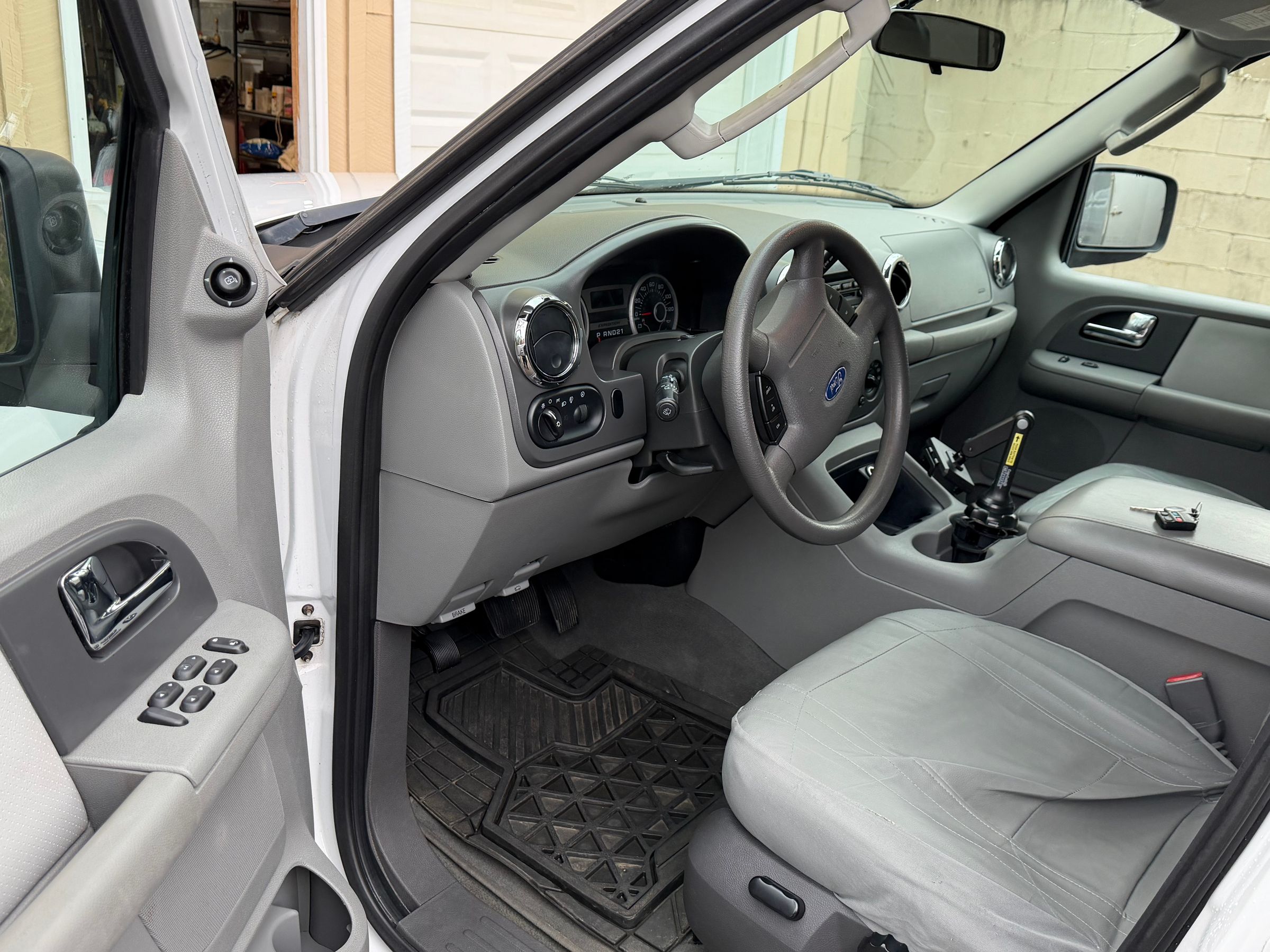 Supreme Shine's image