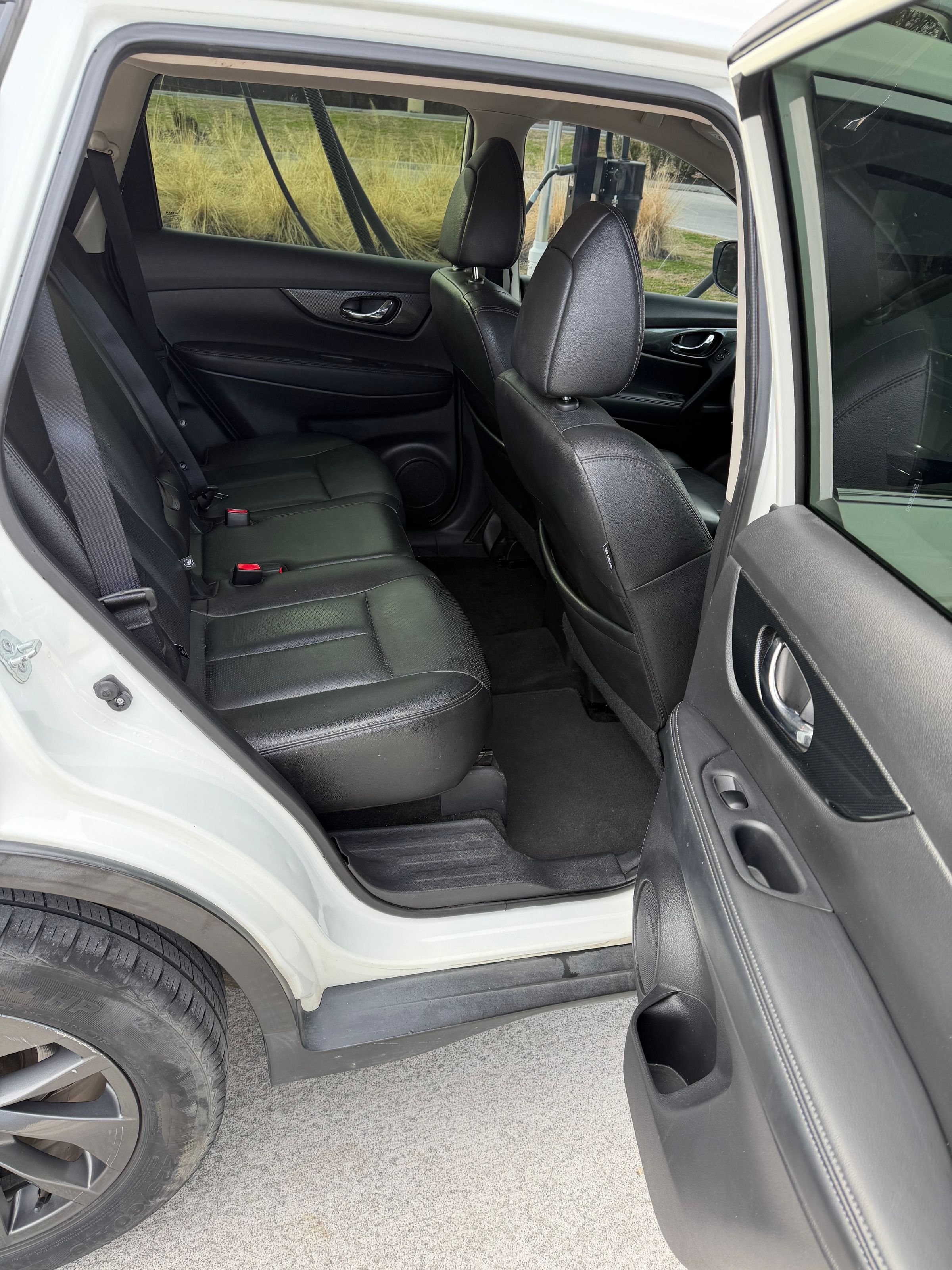 Supreme Shine's image