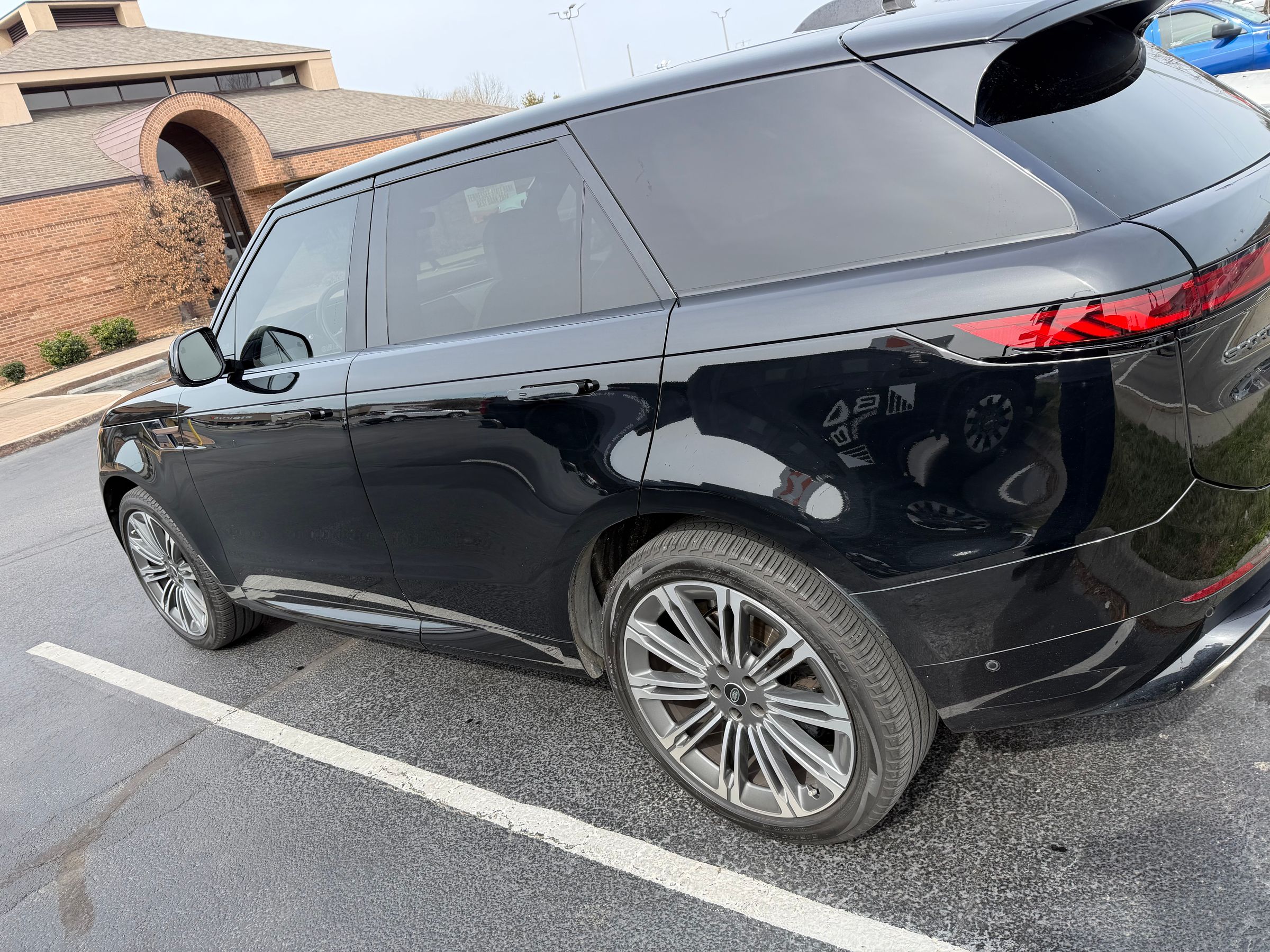 Supreme Shine's image