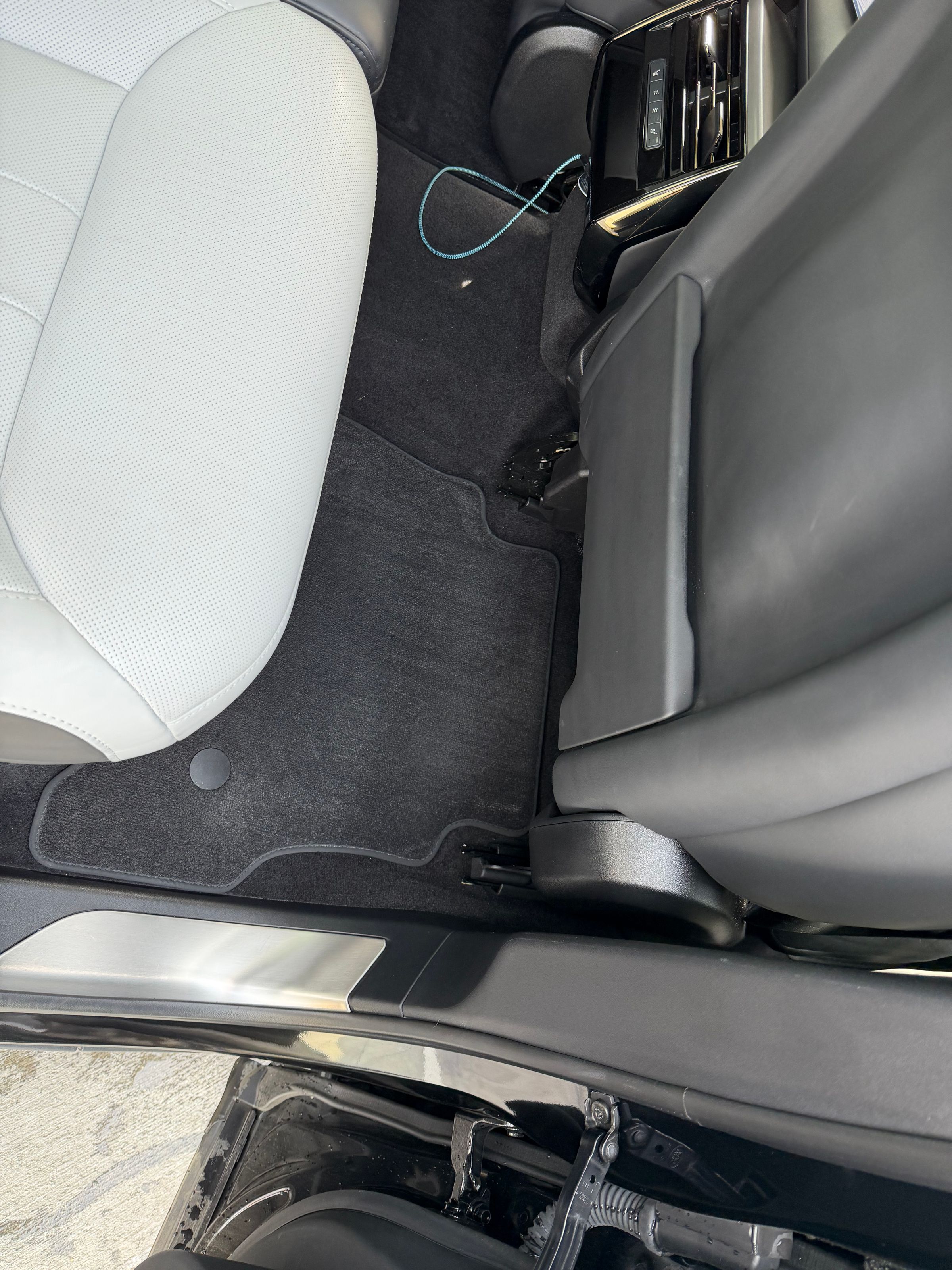 Supreme Shine's image