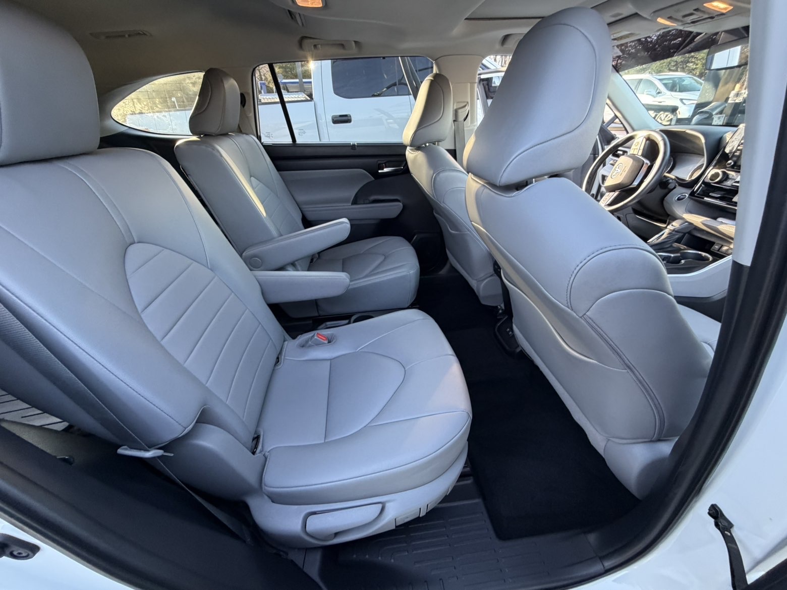 Supreme Shine's image