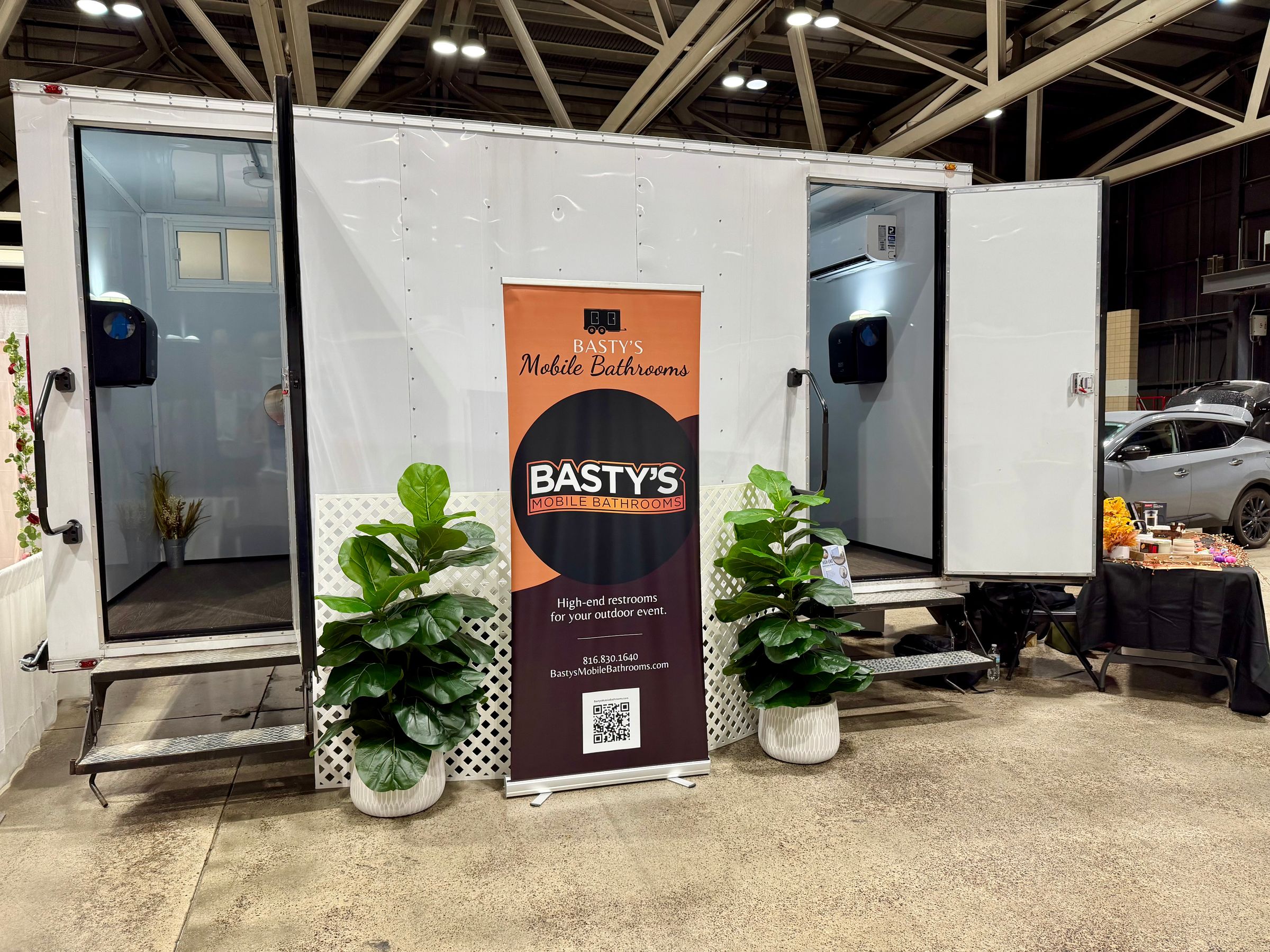 Basty's Mobile Bathrooms's image