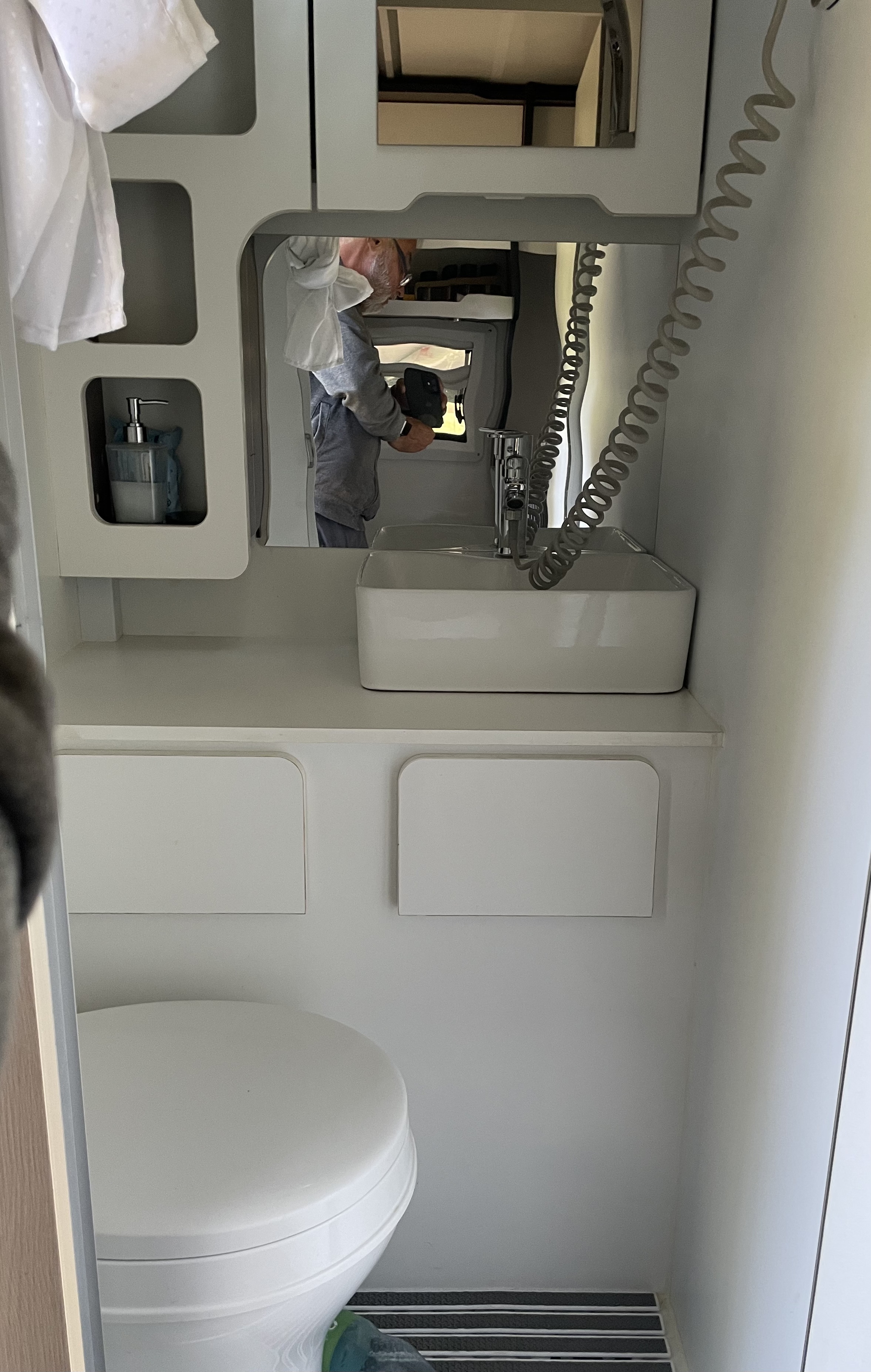 PICKUP TRUCK CAMPING's image