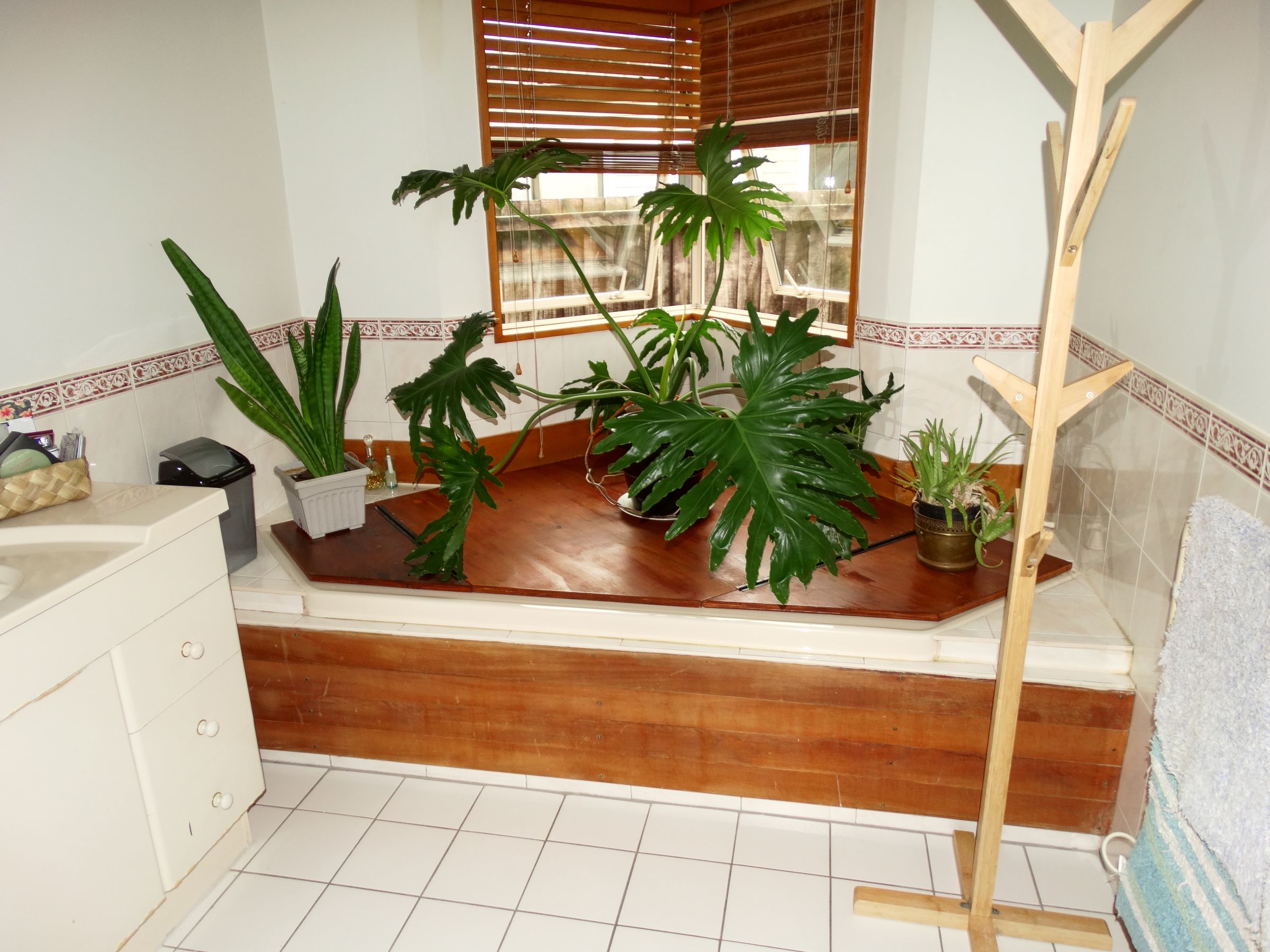 Spa Bath by appointment. Cleaning fee applicable