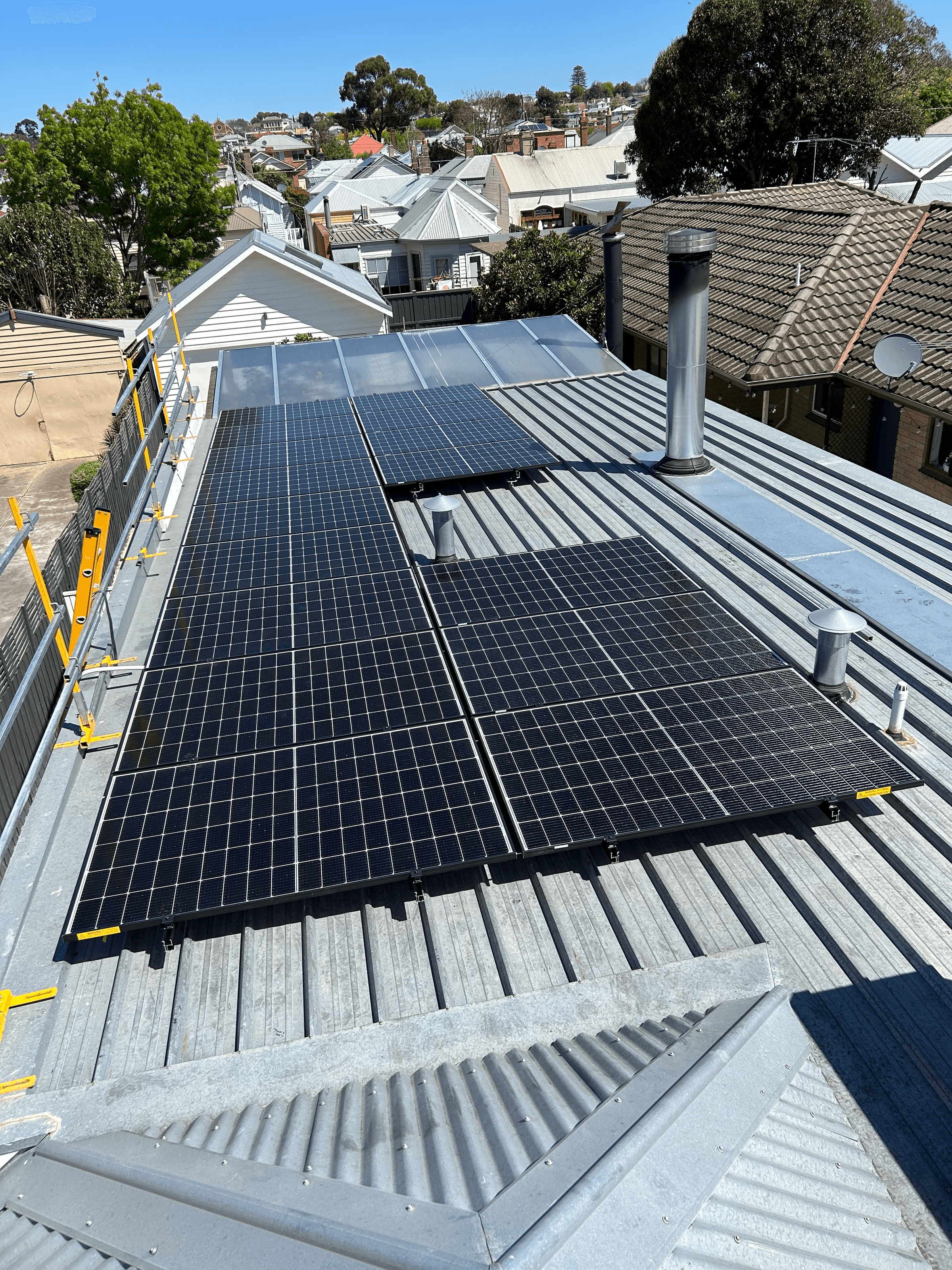 mangrove 
solar & Electrical's image