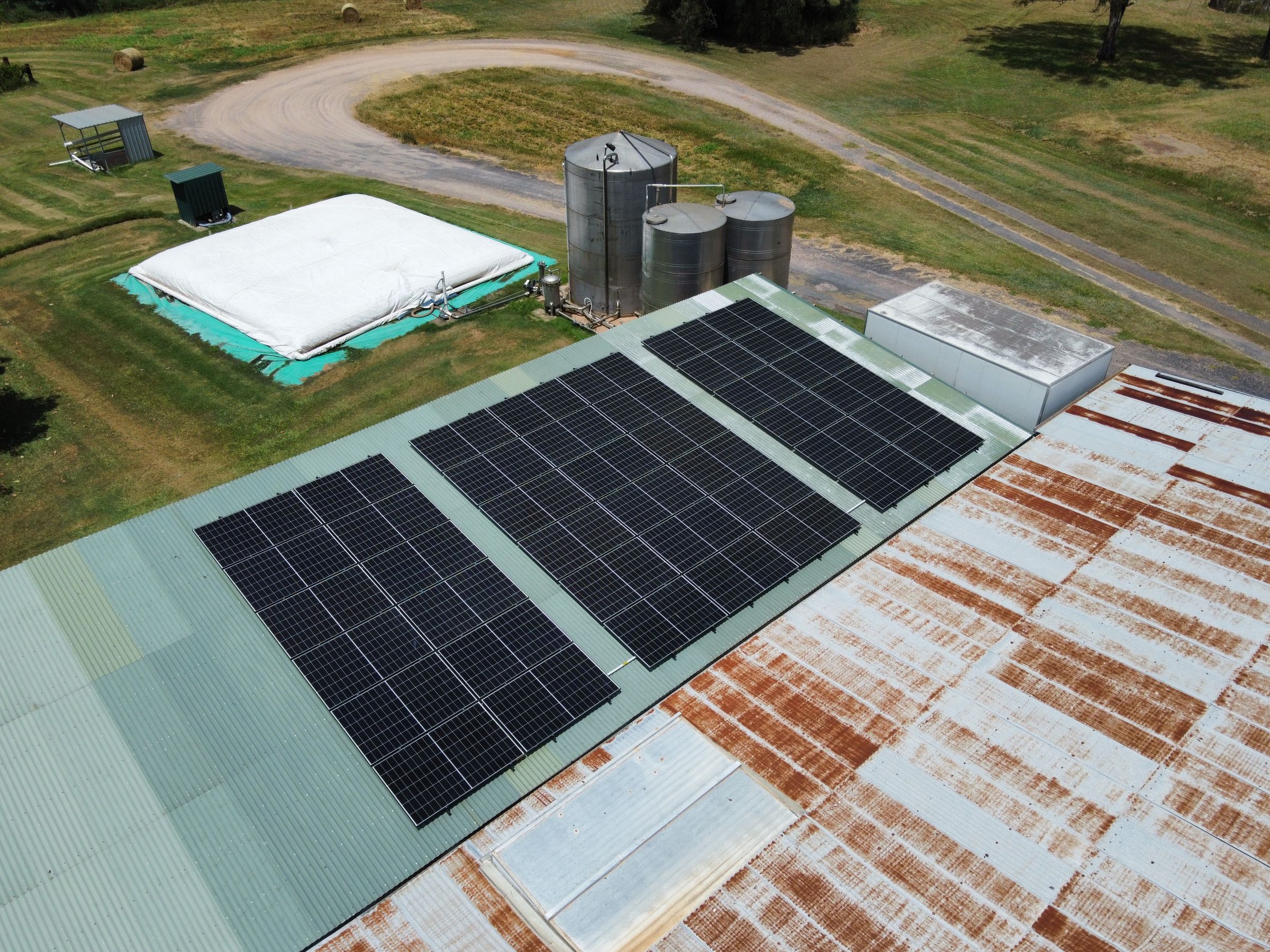 mangrove 
solar & Electrical's image