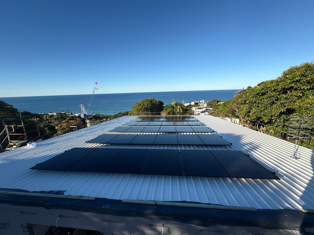 mangrove 
solar & Electrical's image