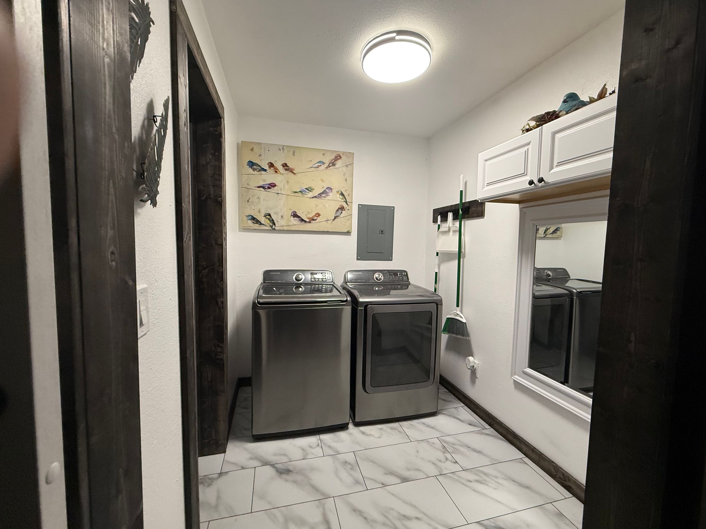 Laundry area 