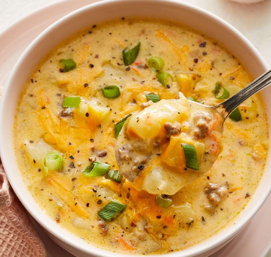 Cheeseburger Soup ($15 per 32oz)