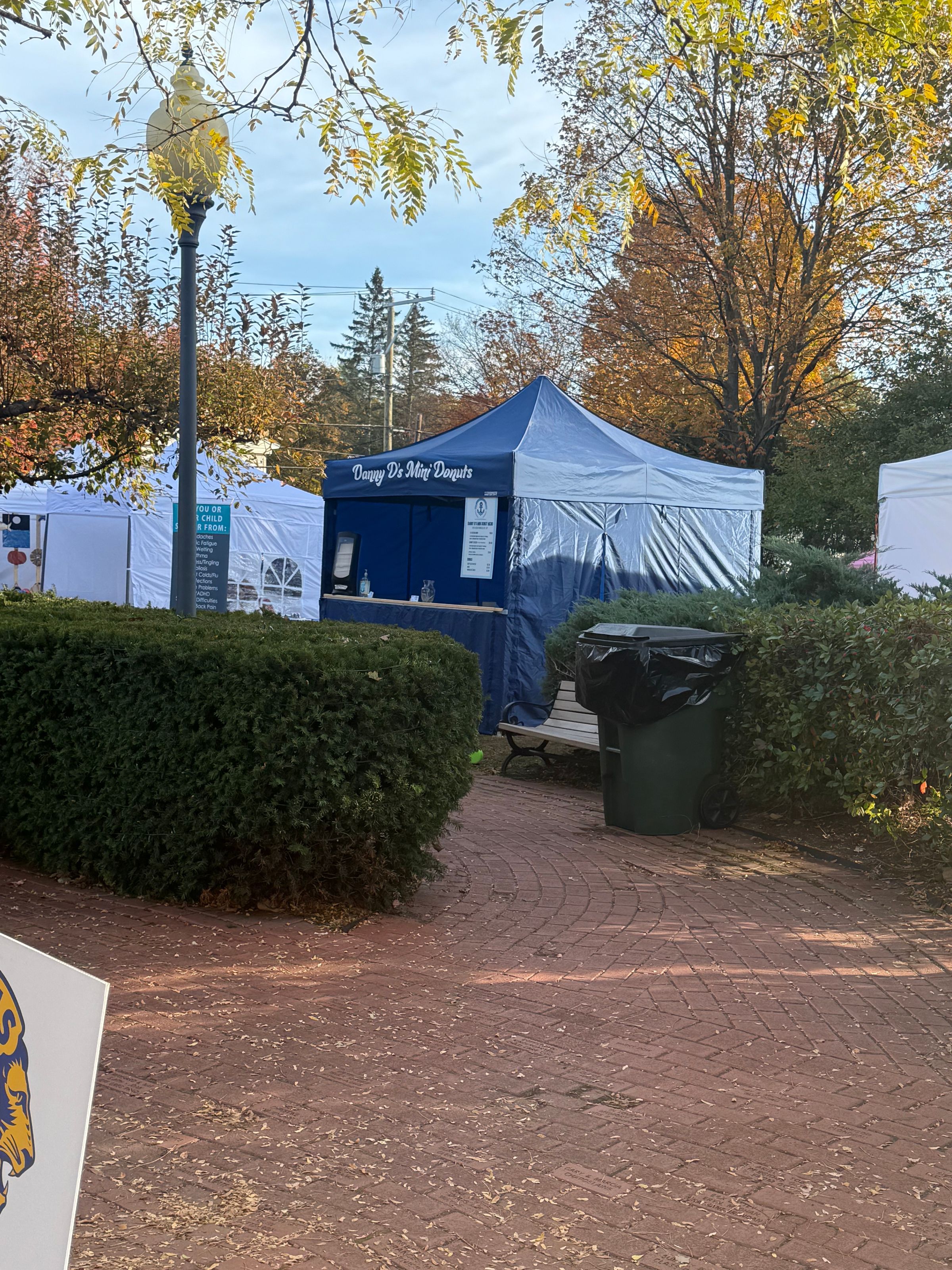 DANNY D'S MINI DONUTS's image