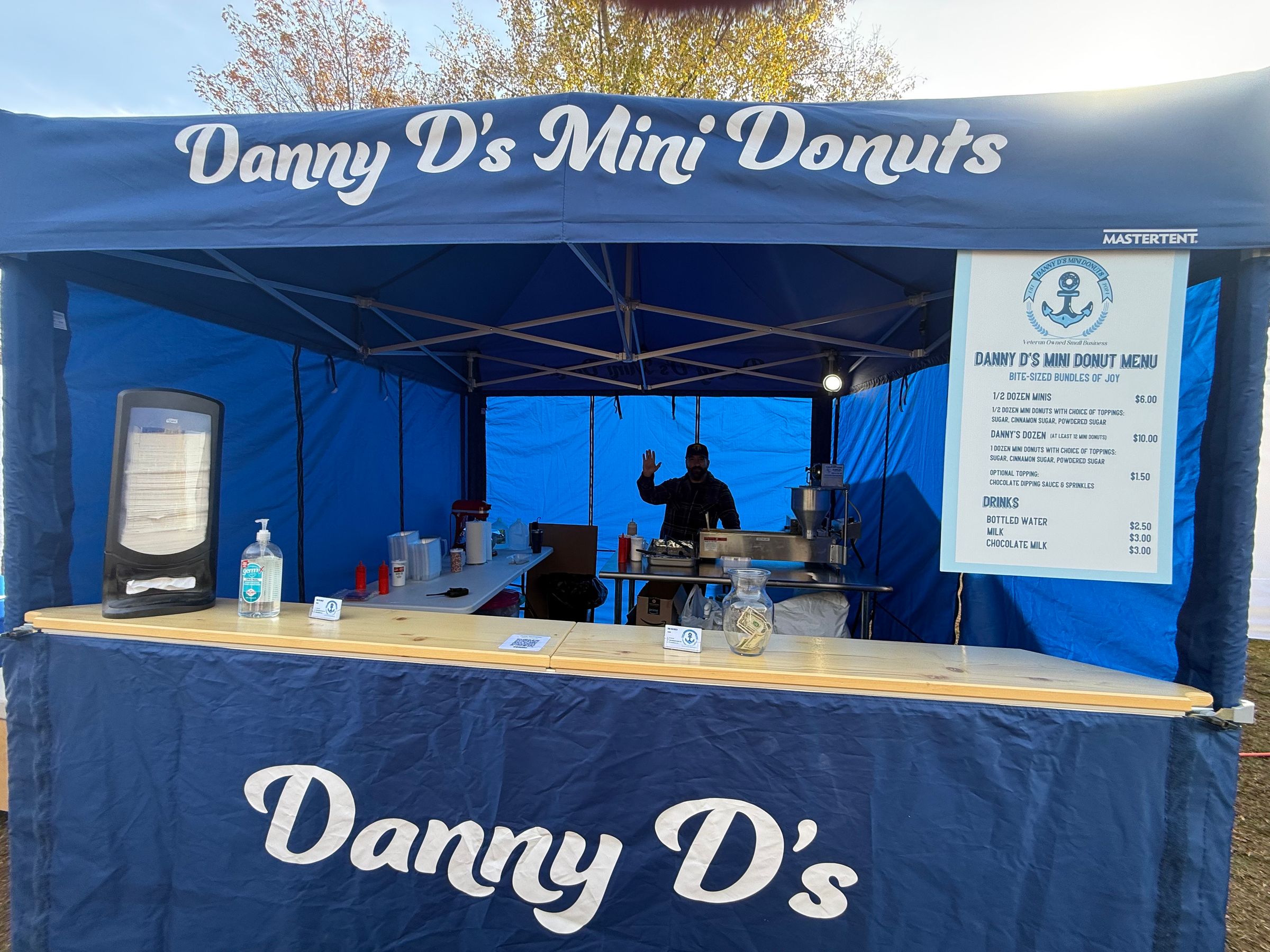 DANNY D'S MINI DONUTS's image