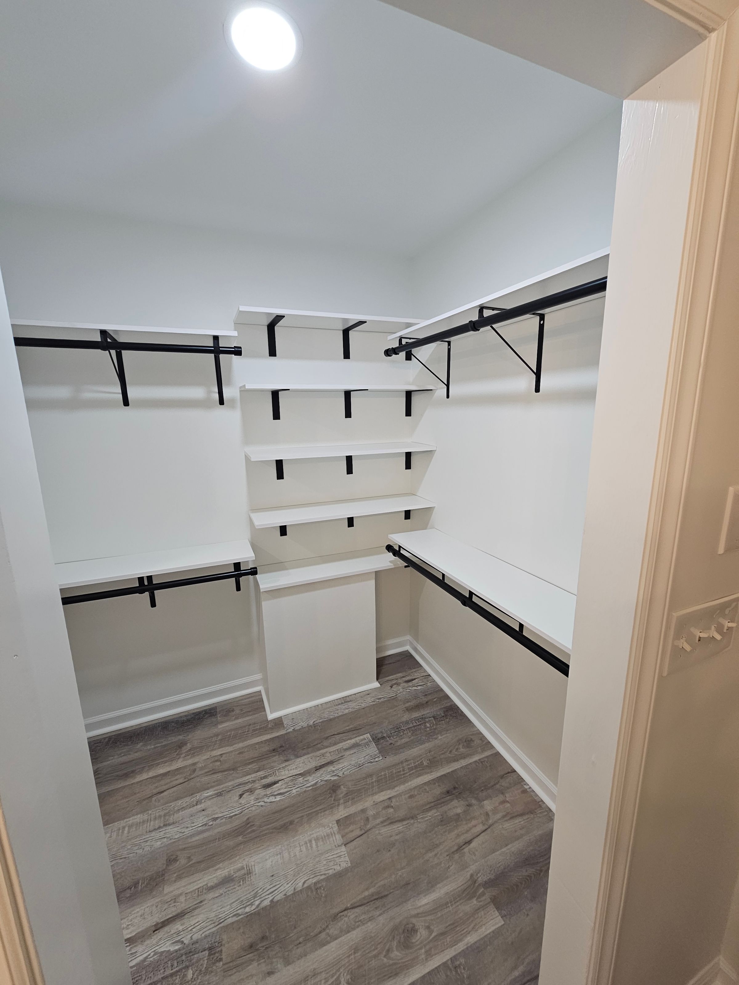 CL James Remodeling's image