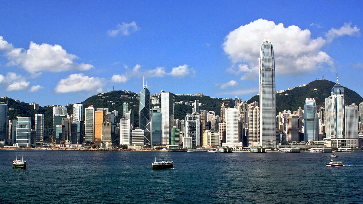 IOS HOLDING SUISSE SA's image