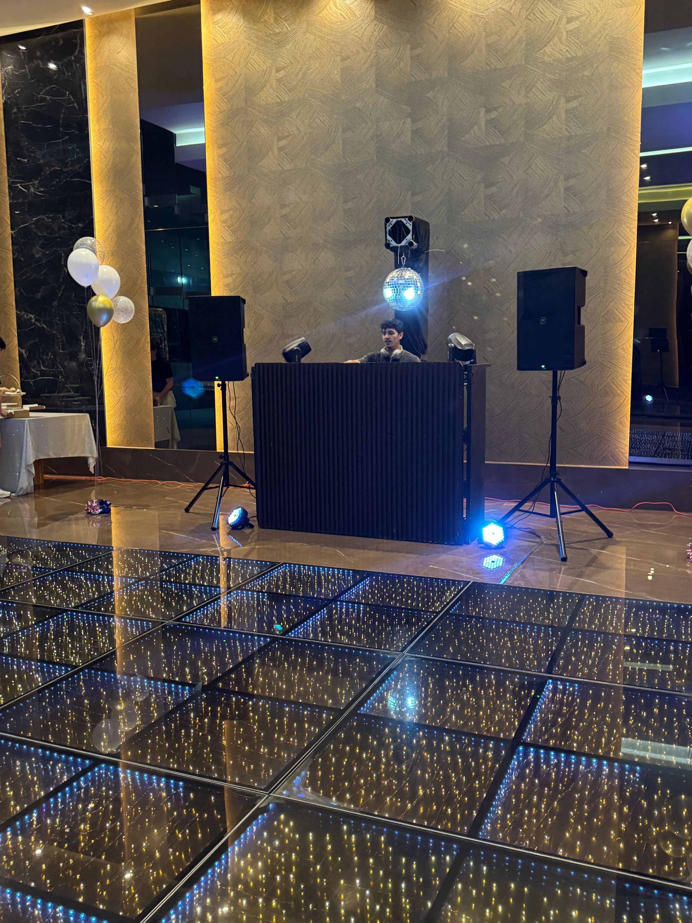 Pista Led Mty's image