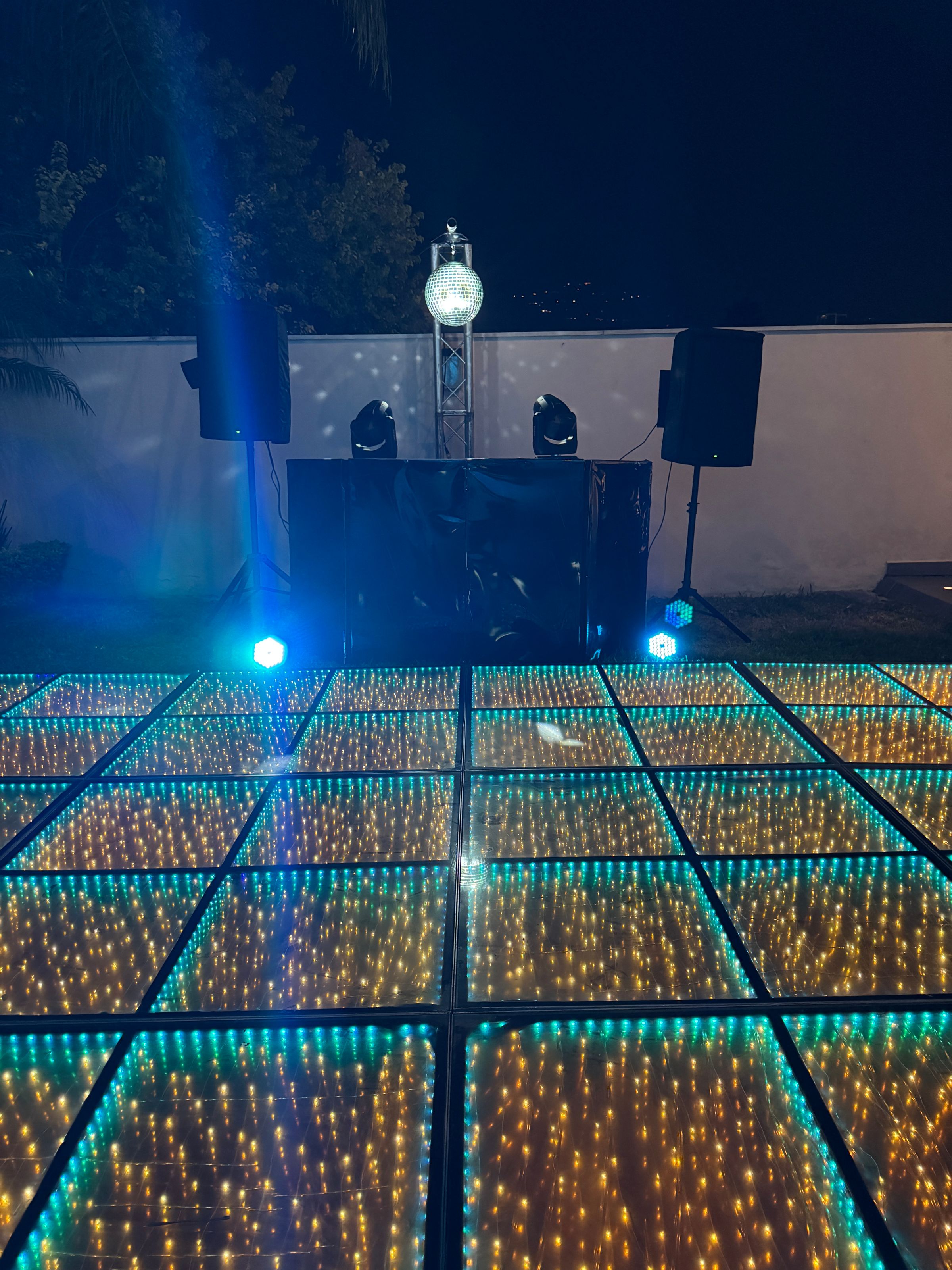 Pista Led Mty's image