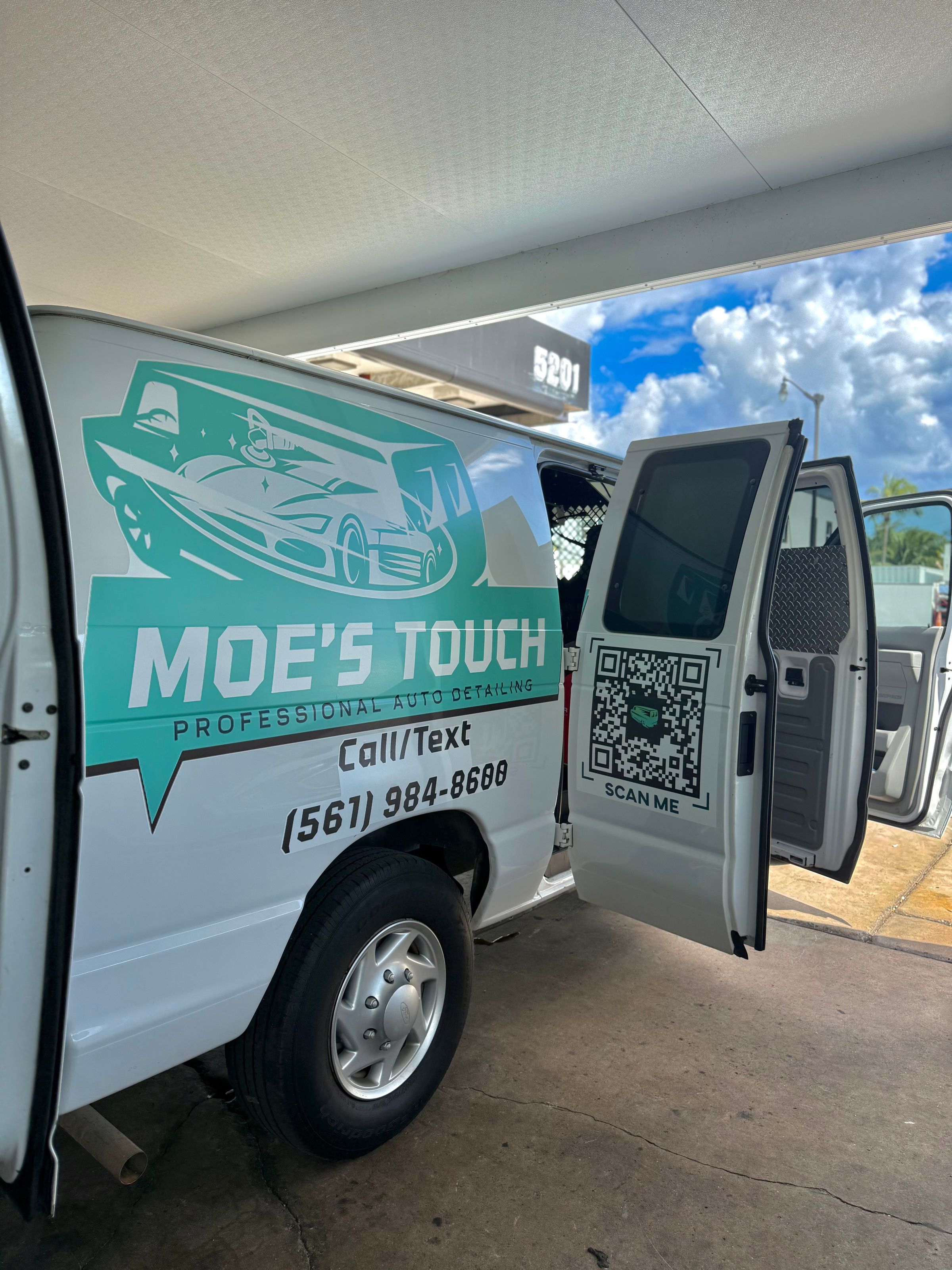 Moe’s Touch Mobile Auto Detailing's image
