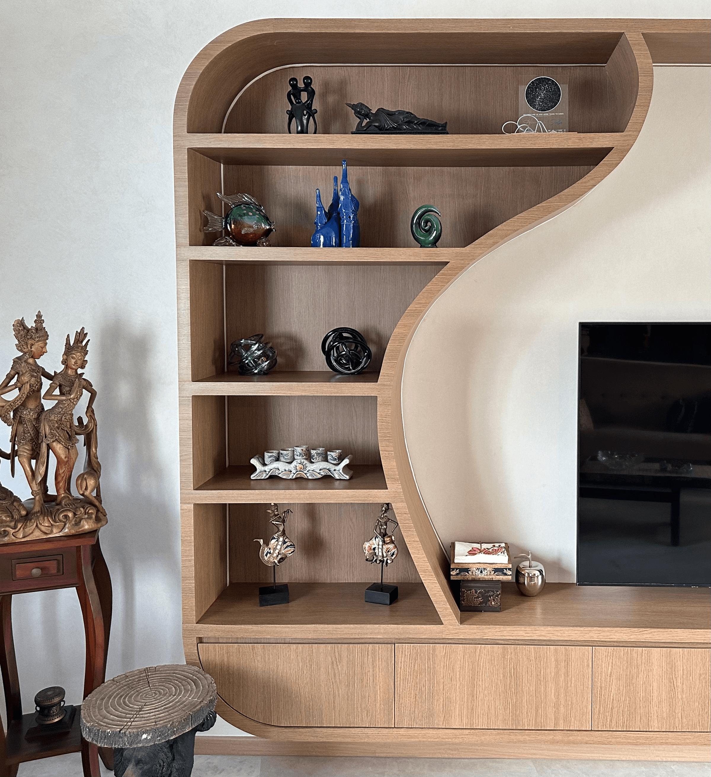 Solving Small Space Problem, How it works...'s image