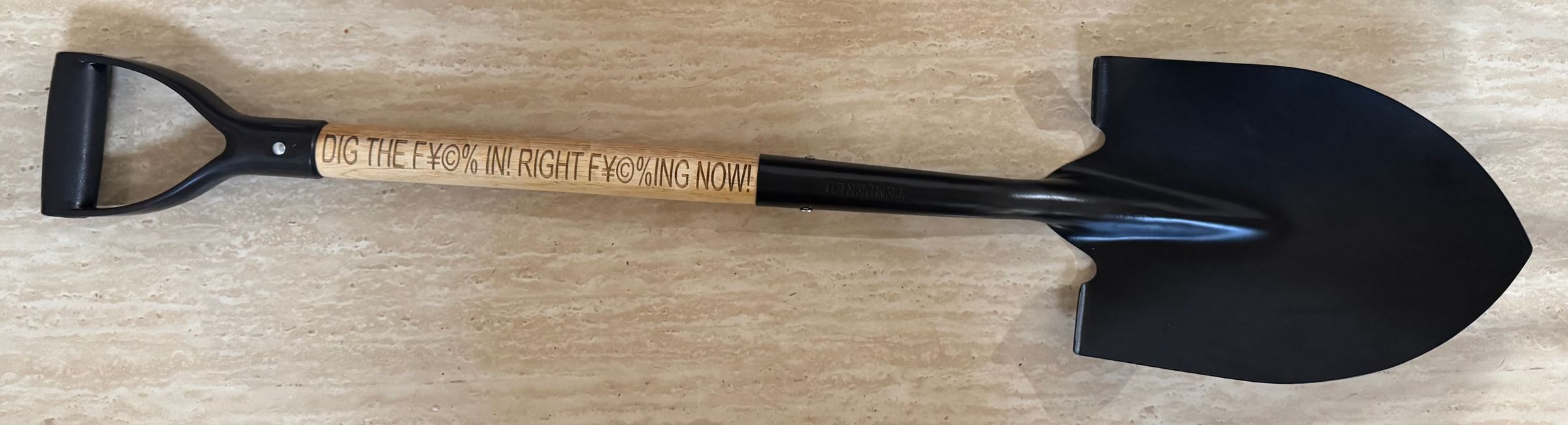 Put a slogan on your work tools!