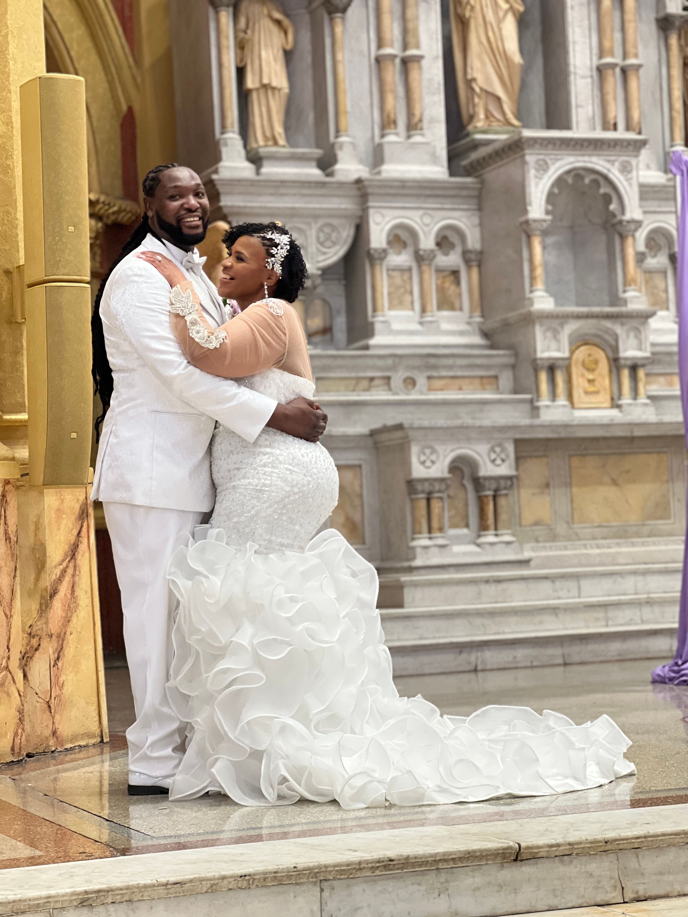 Bleu Chandelier's image