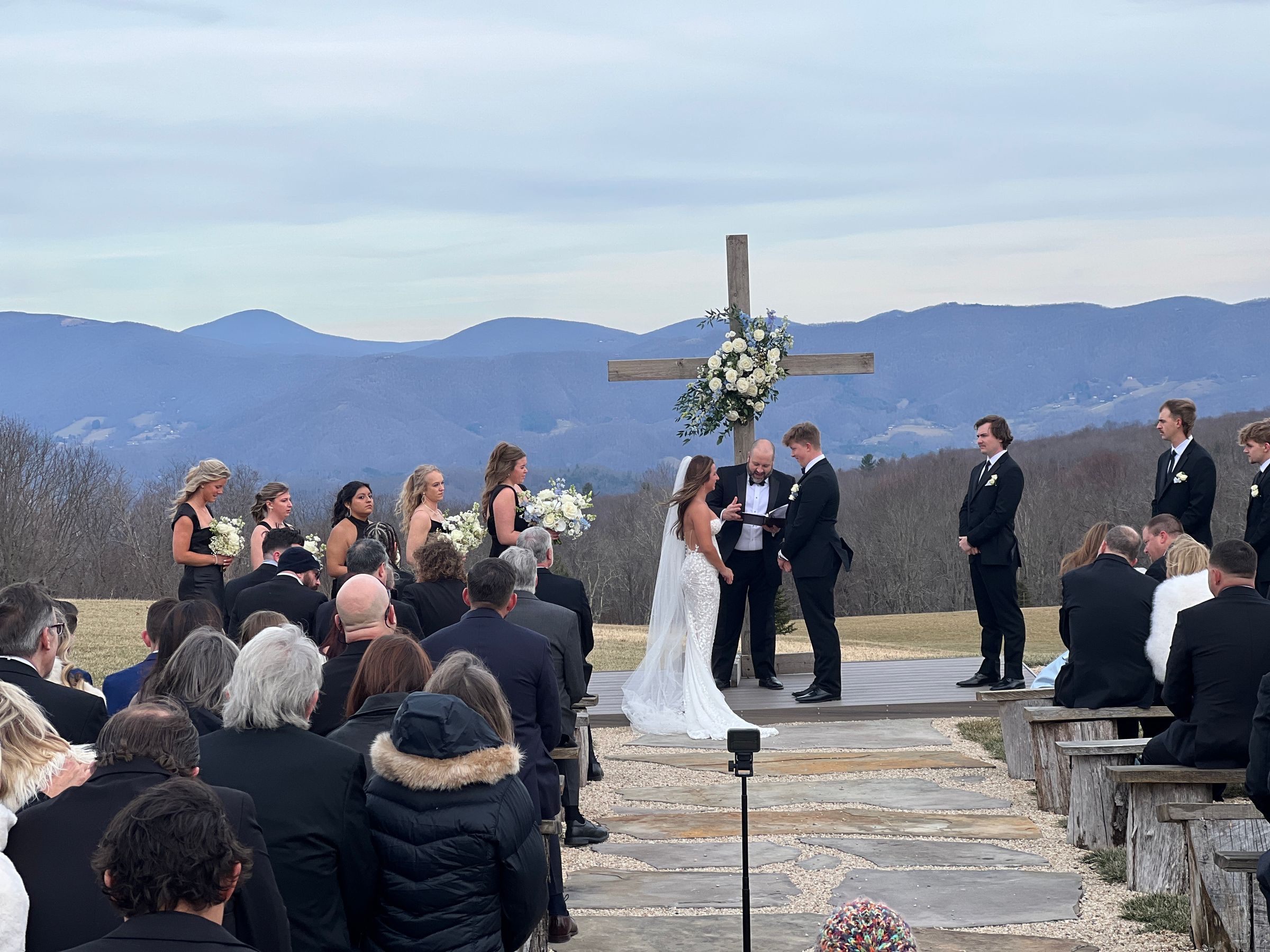 Bleu Chandelier's image