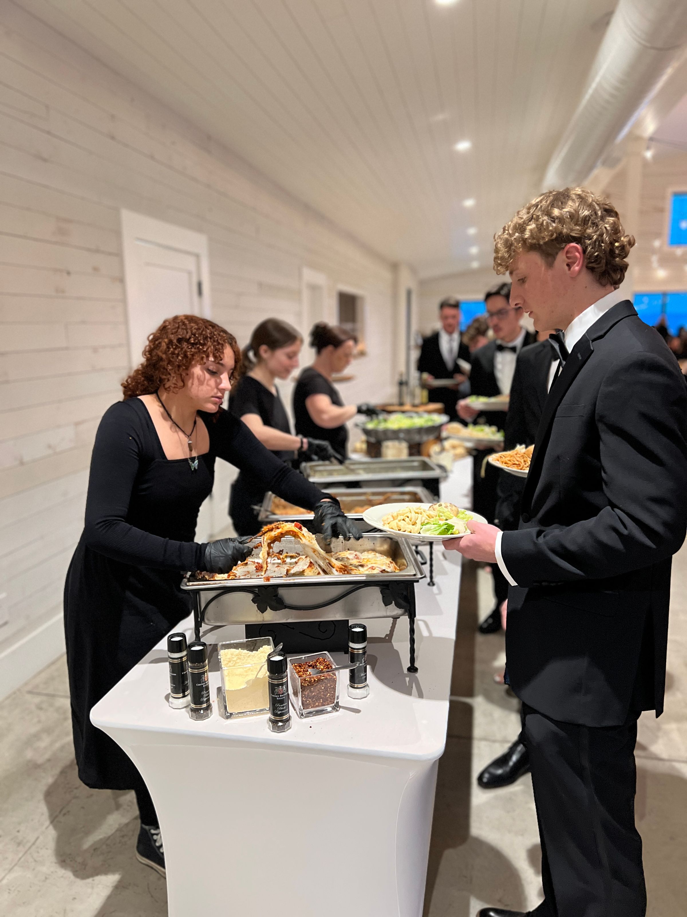 Bleu Chandelier's image