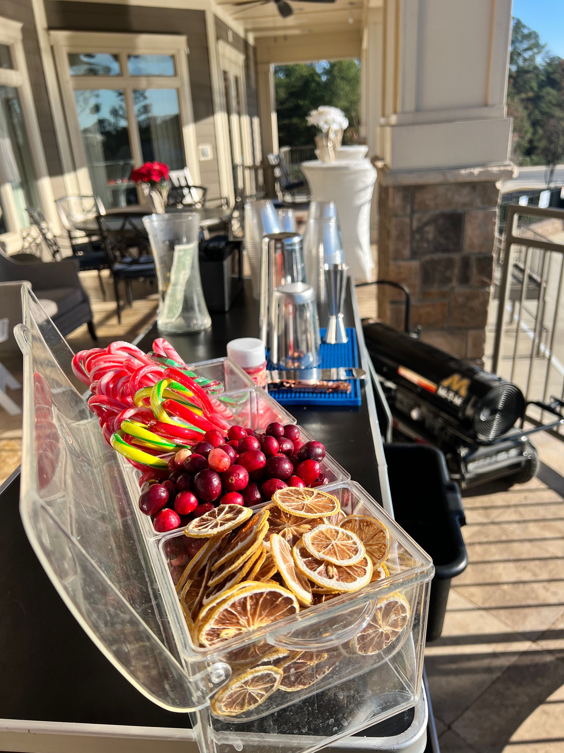 Bleu Chandelier's image