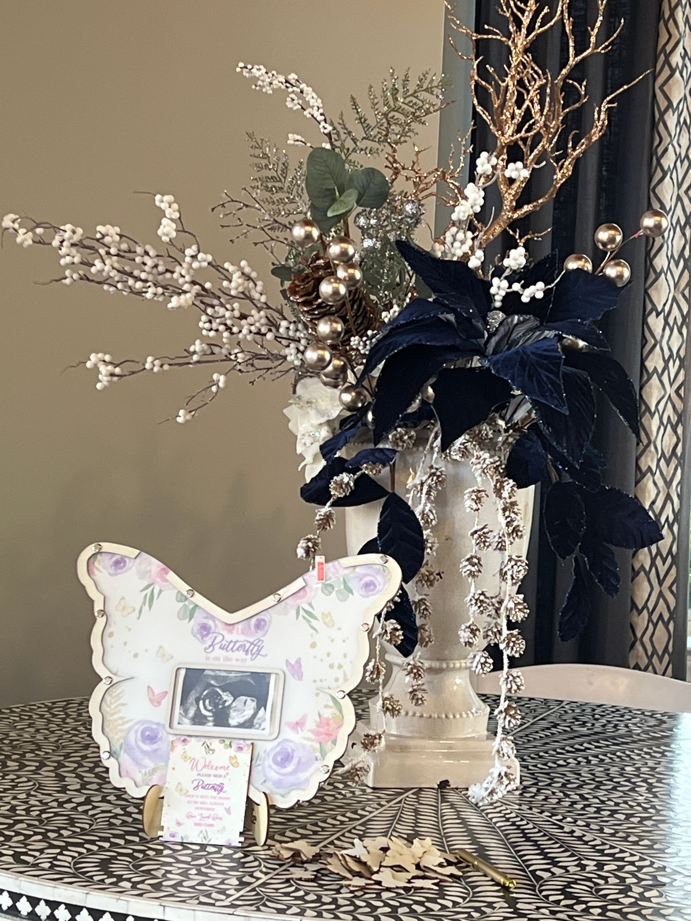 Bleu Chandelier's image