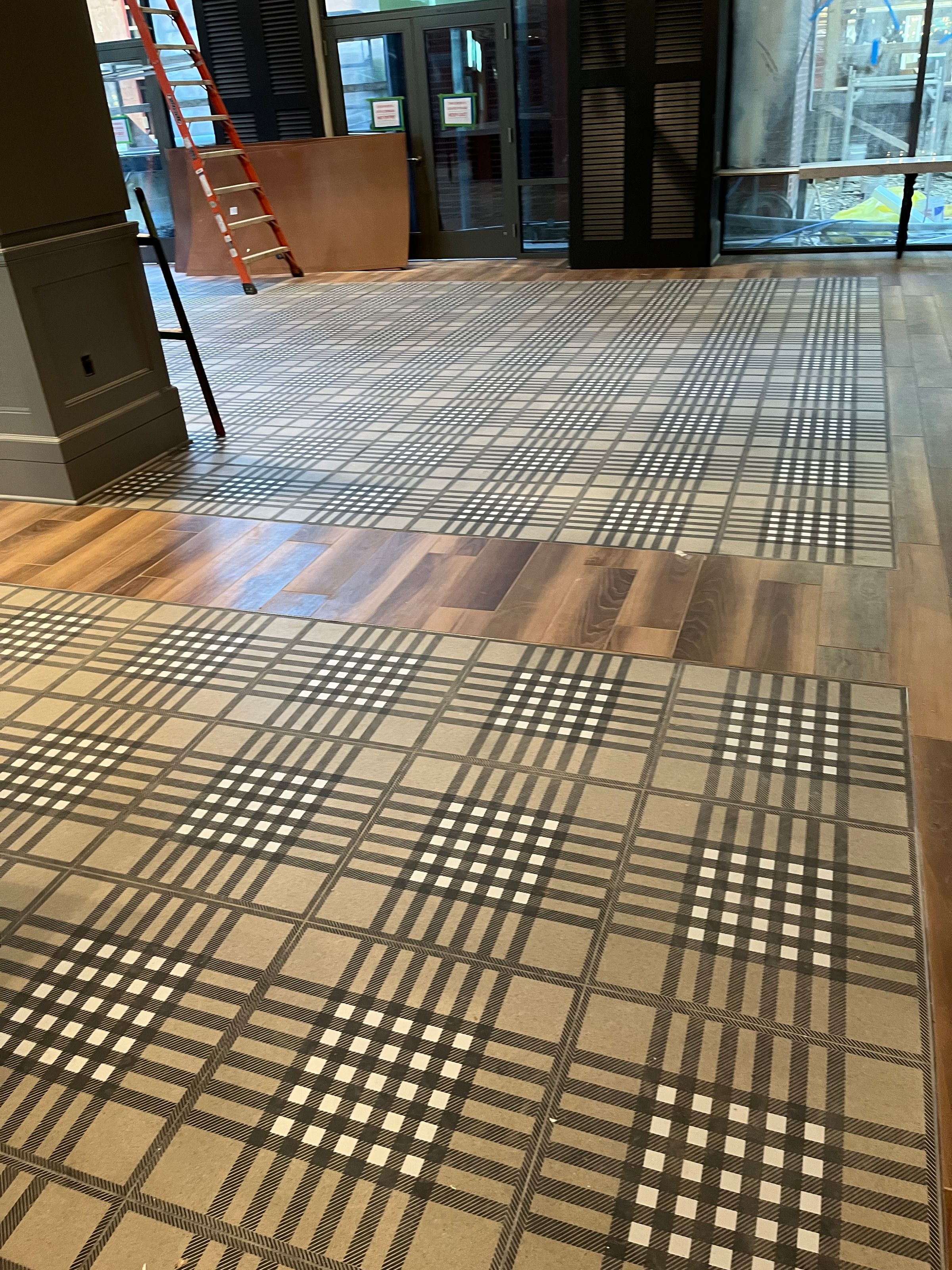Lone star flooring & renovation  LLC's image