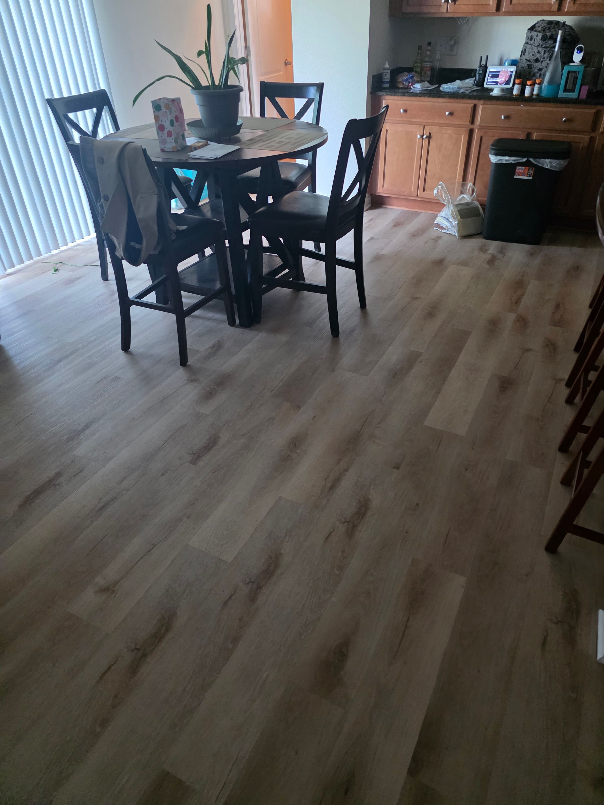 vinyl plank glue installation