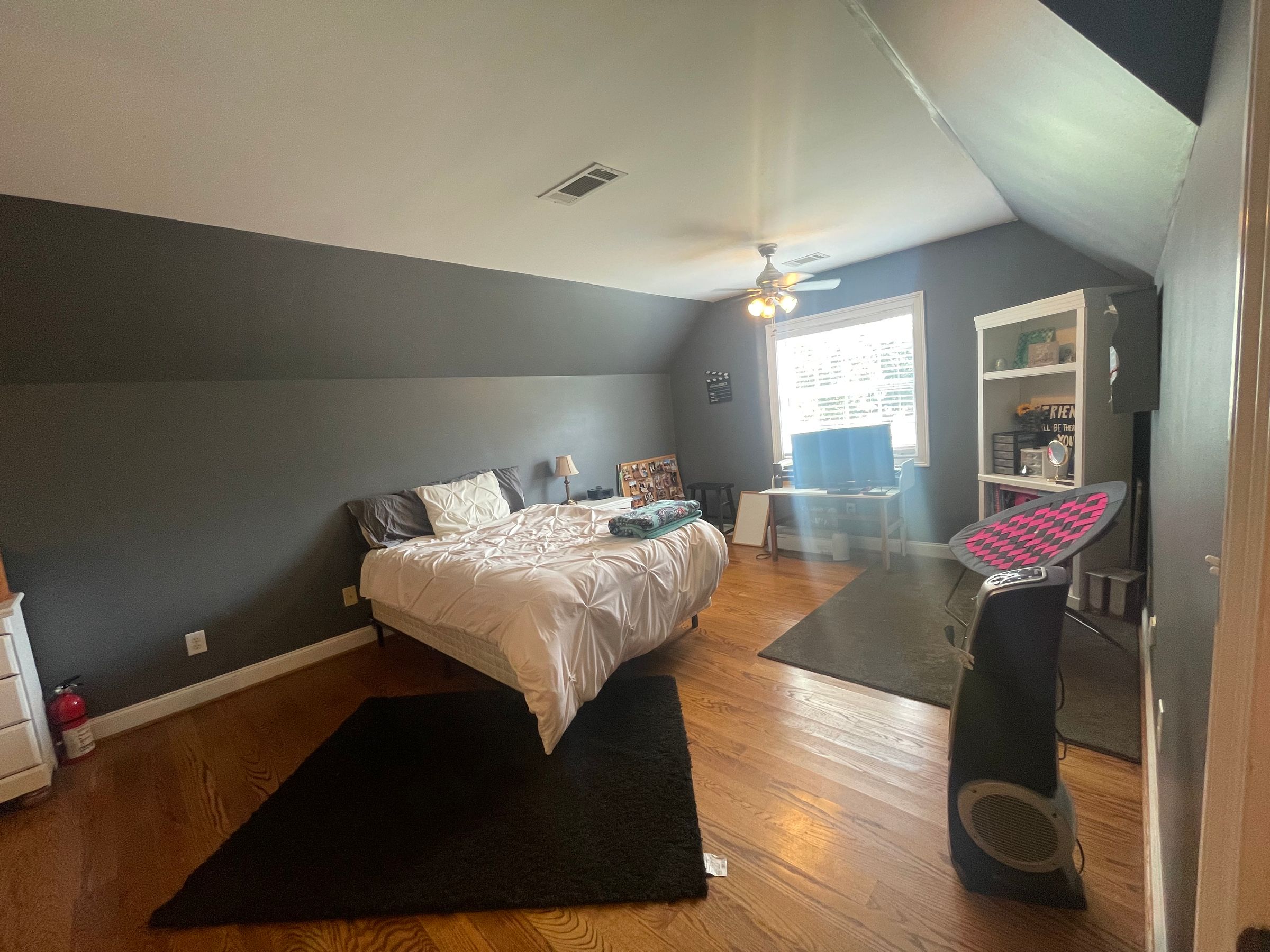 Violet and Rose Housekeeping Services's image
