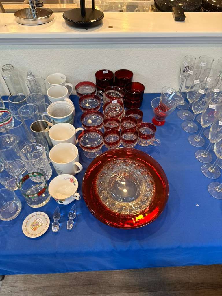 True Heritage Estate Sales's image