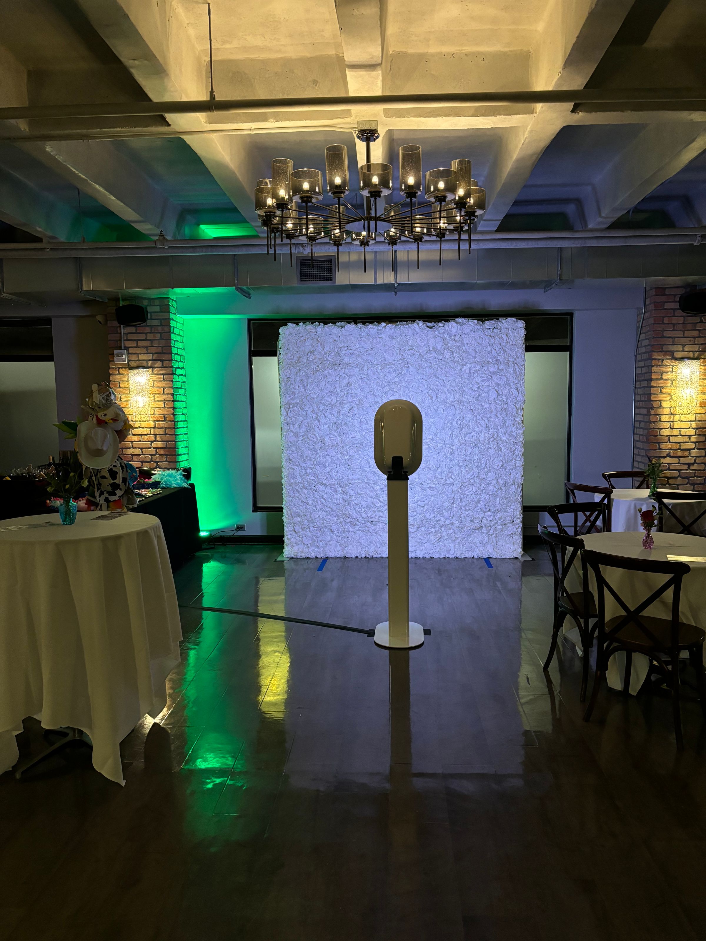 Stylebooth | Twin Cities Photobooth 's image